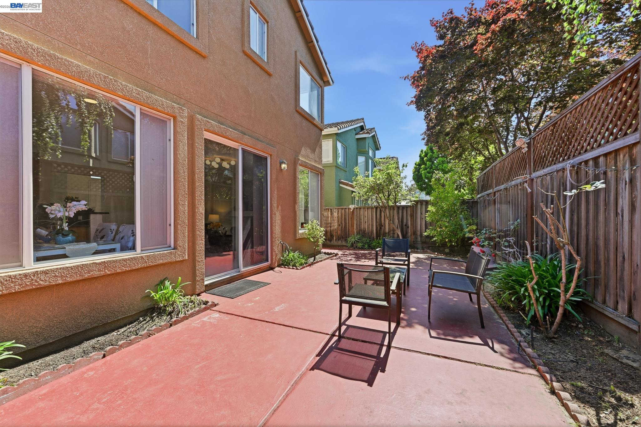 17 Miranda Ct