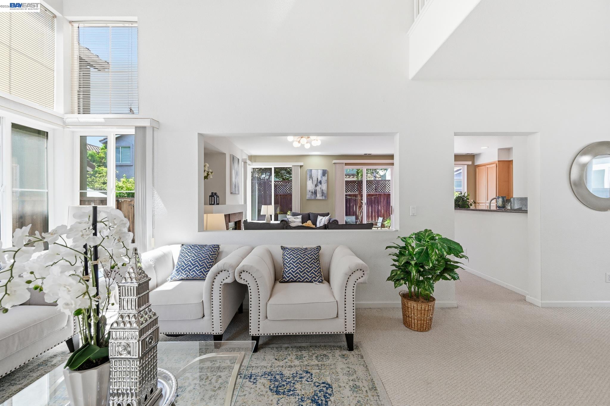 17 Miranda Ct