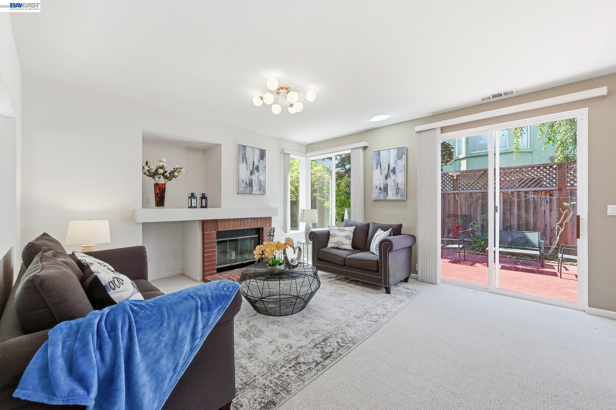 17 Miranda Ct