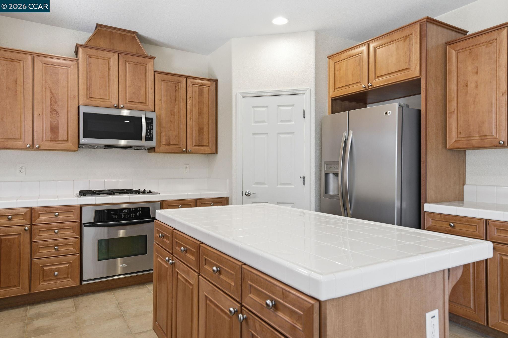 3808 Amerigo Ct
