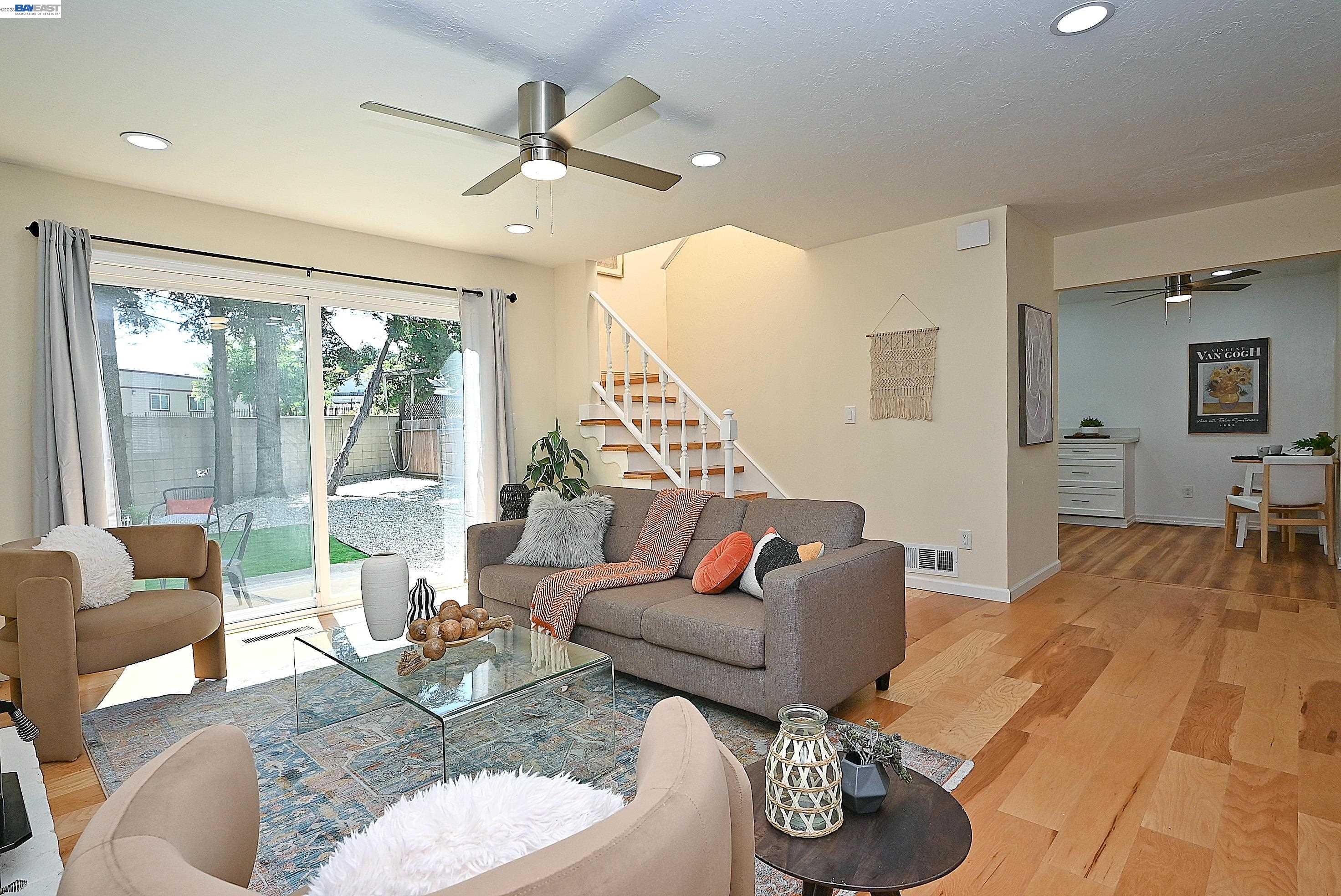 2725 Countrywood Dr