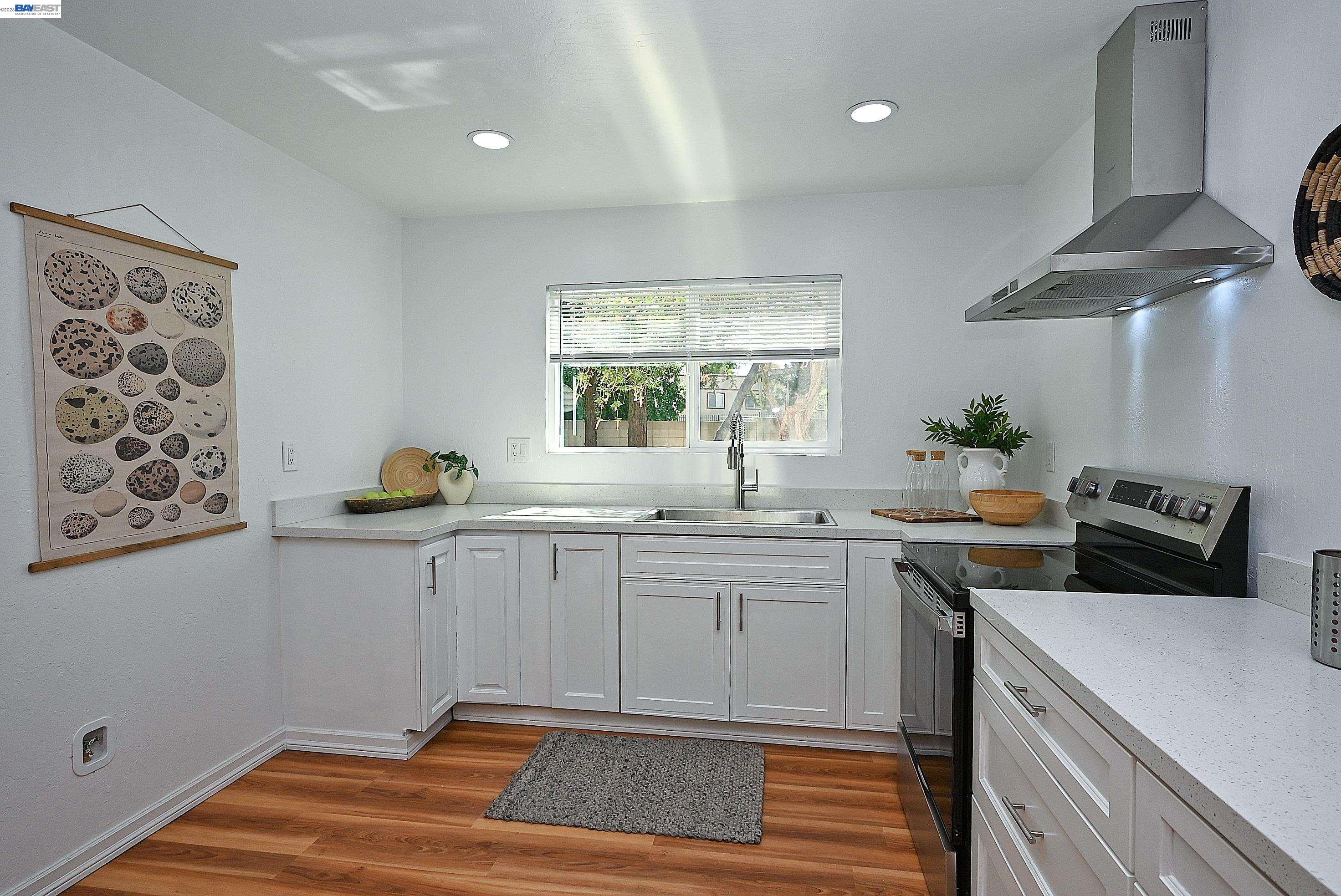 2725 Countrywood Dr