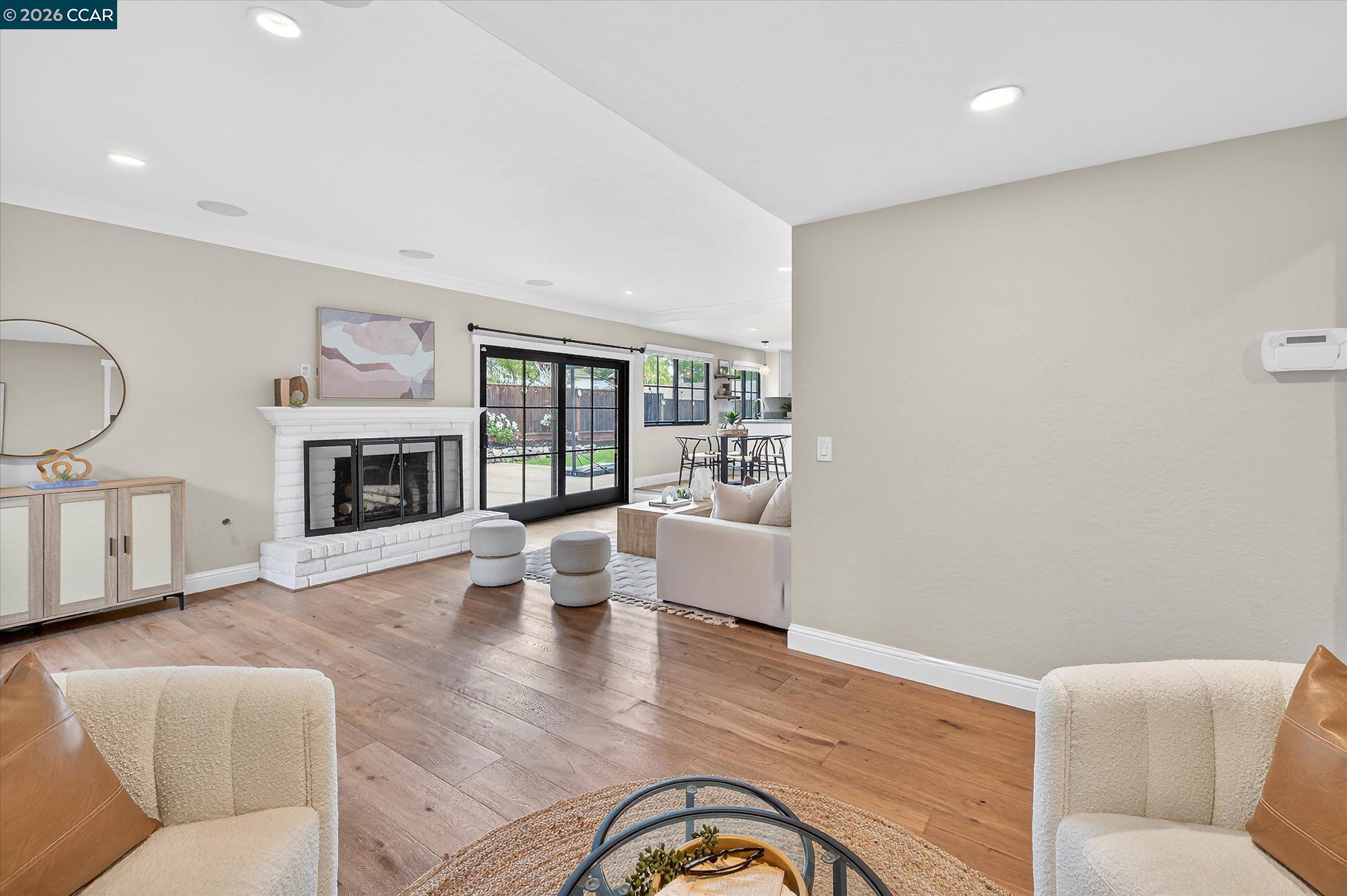 339 Alviso Way