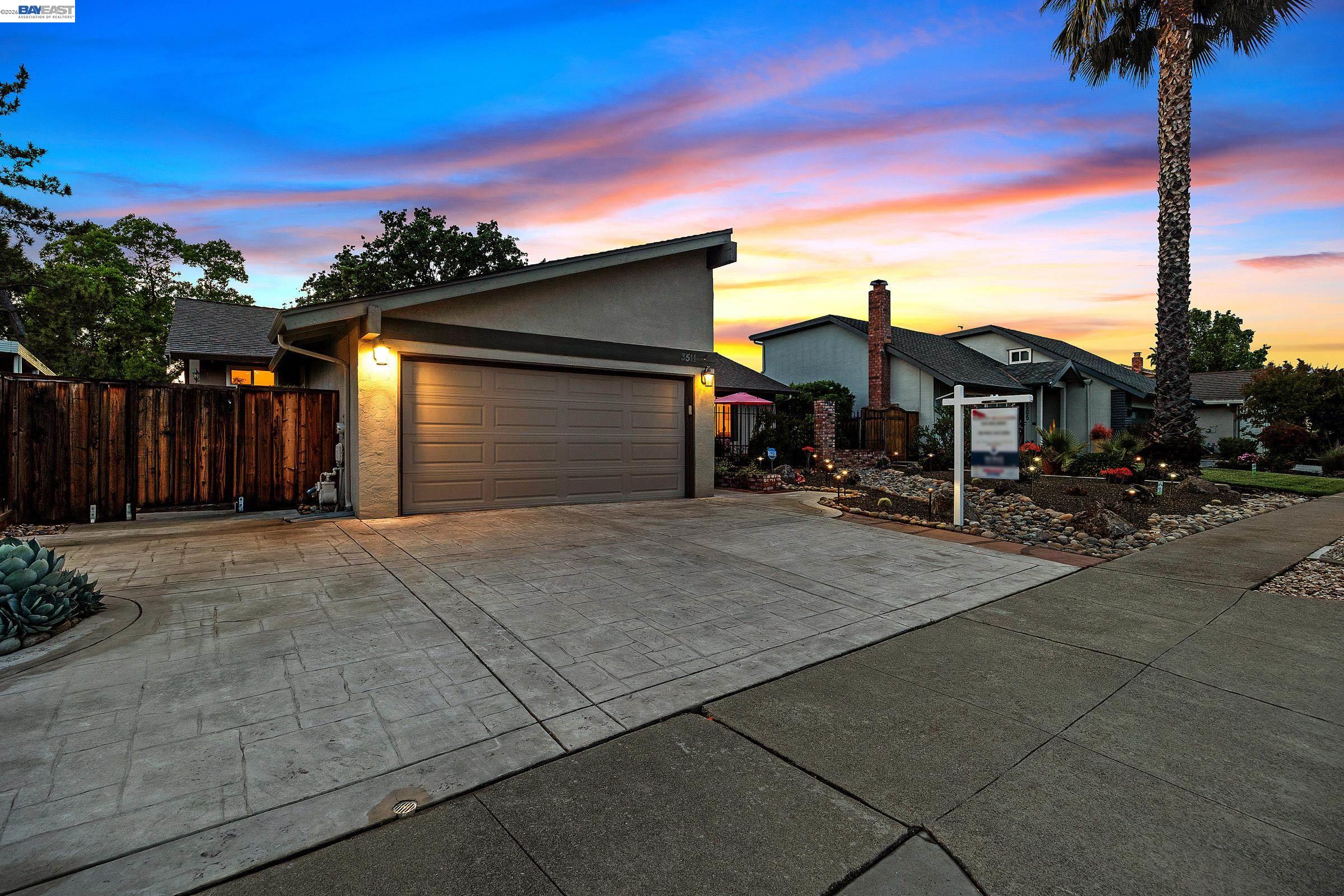 3511 Touriga Dr