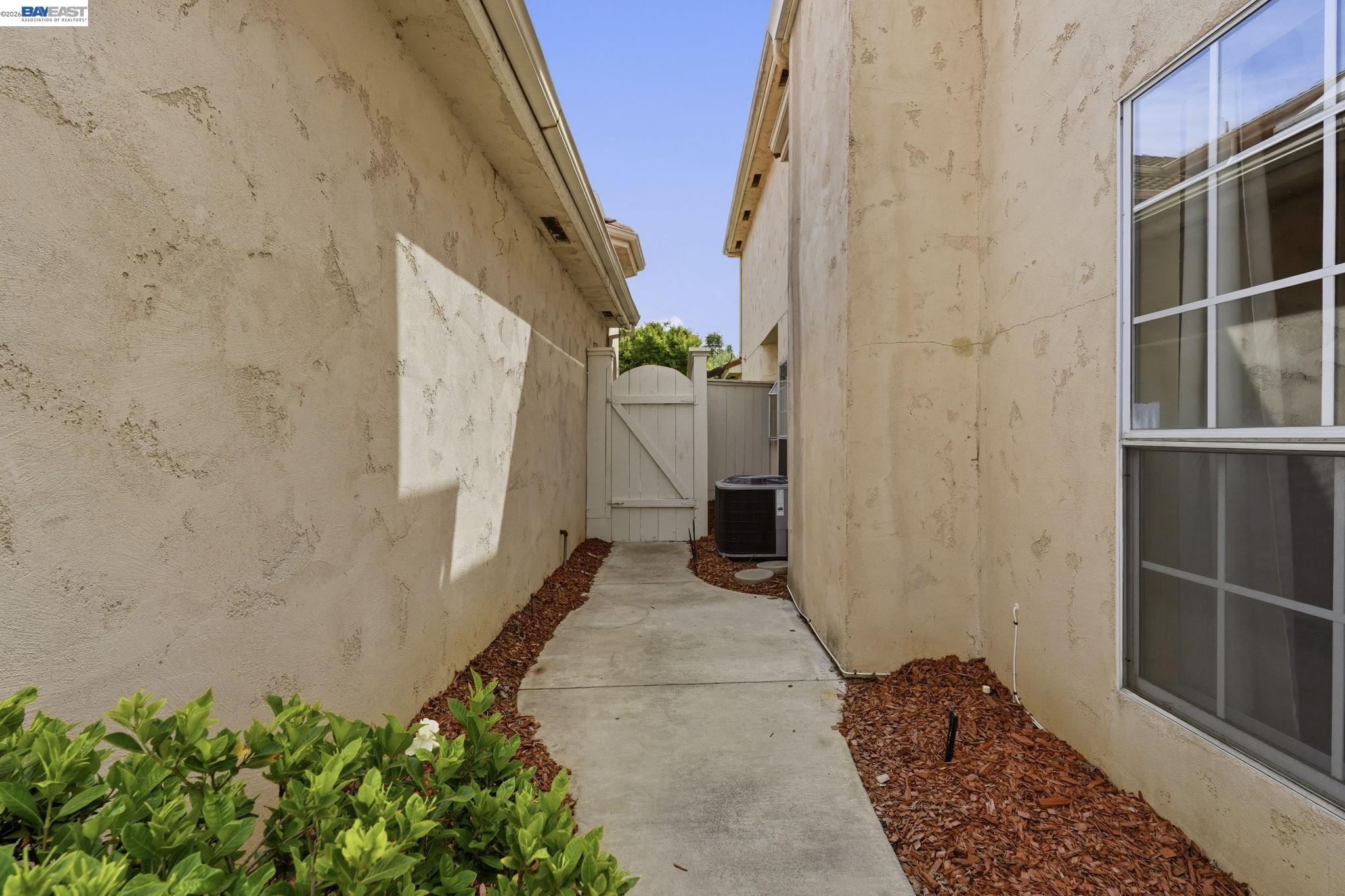 1500 Scenic Dr