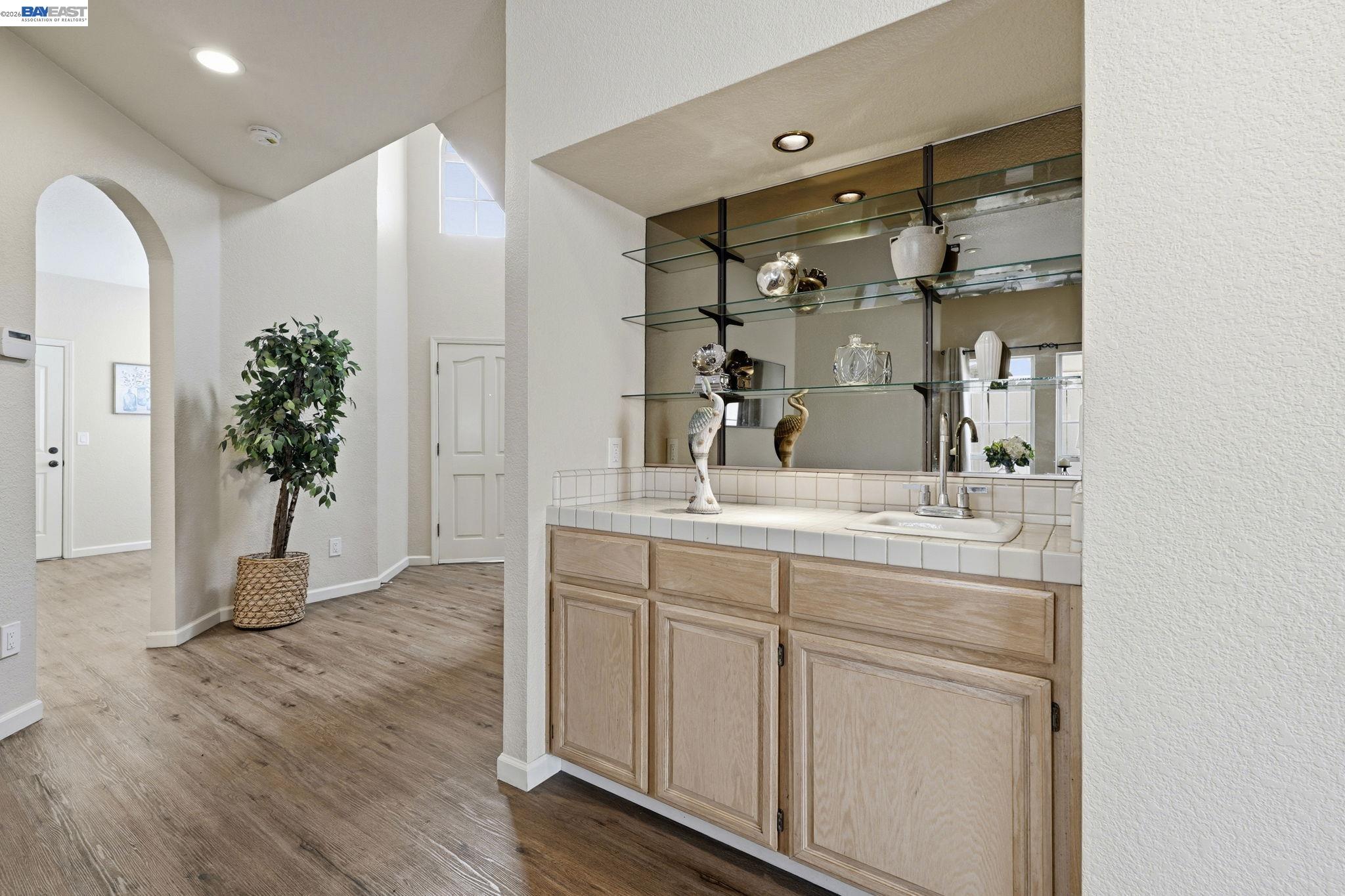 1500 Scenic Dr