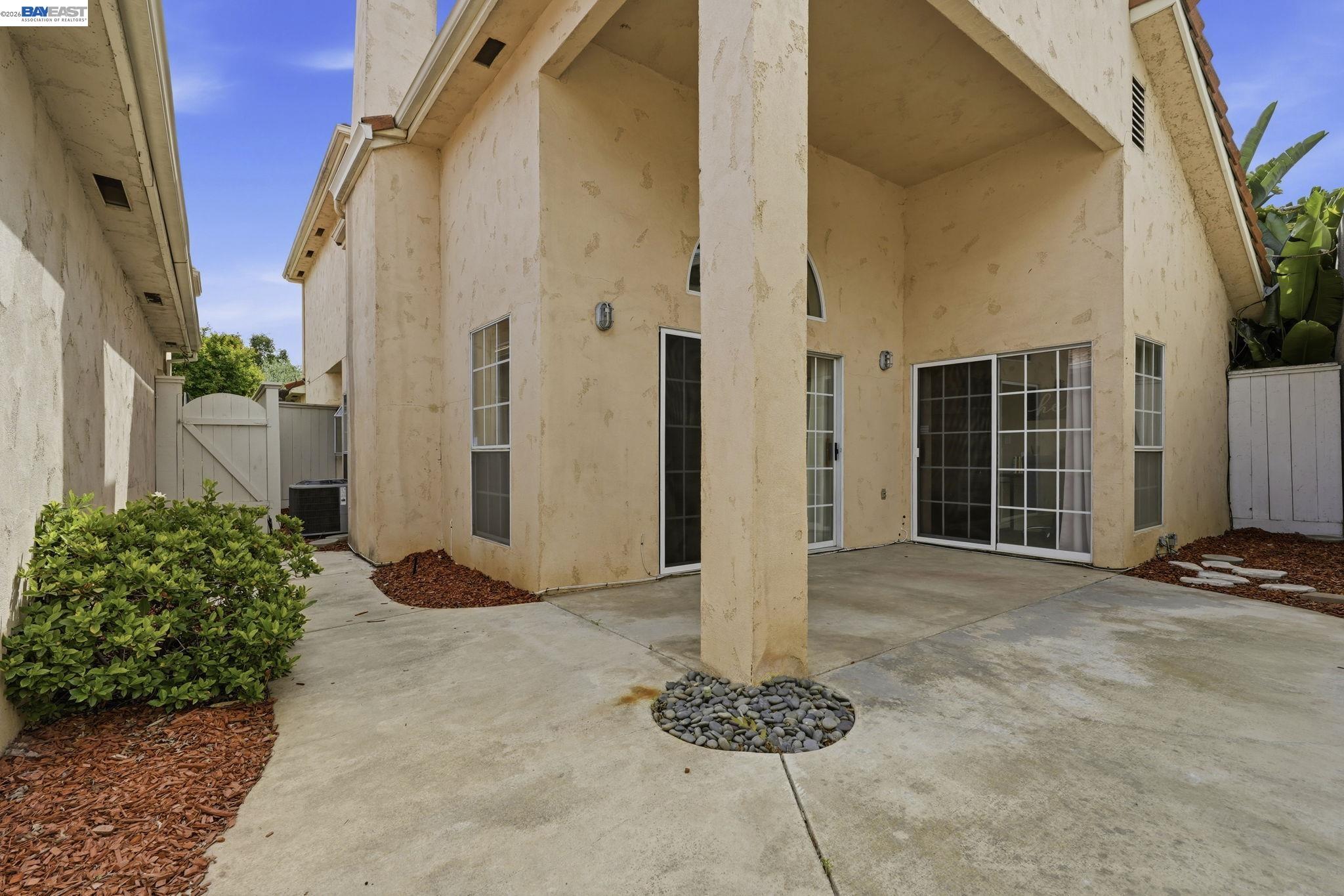 1500 Scenic Dr