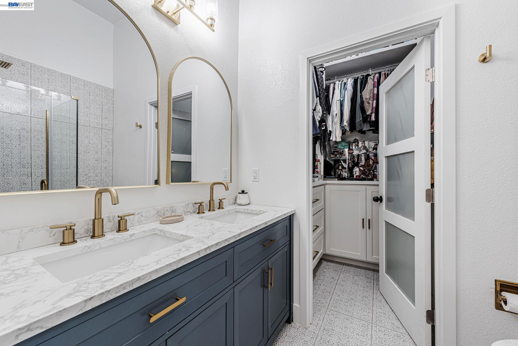35970 Vivian Pl