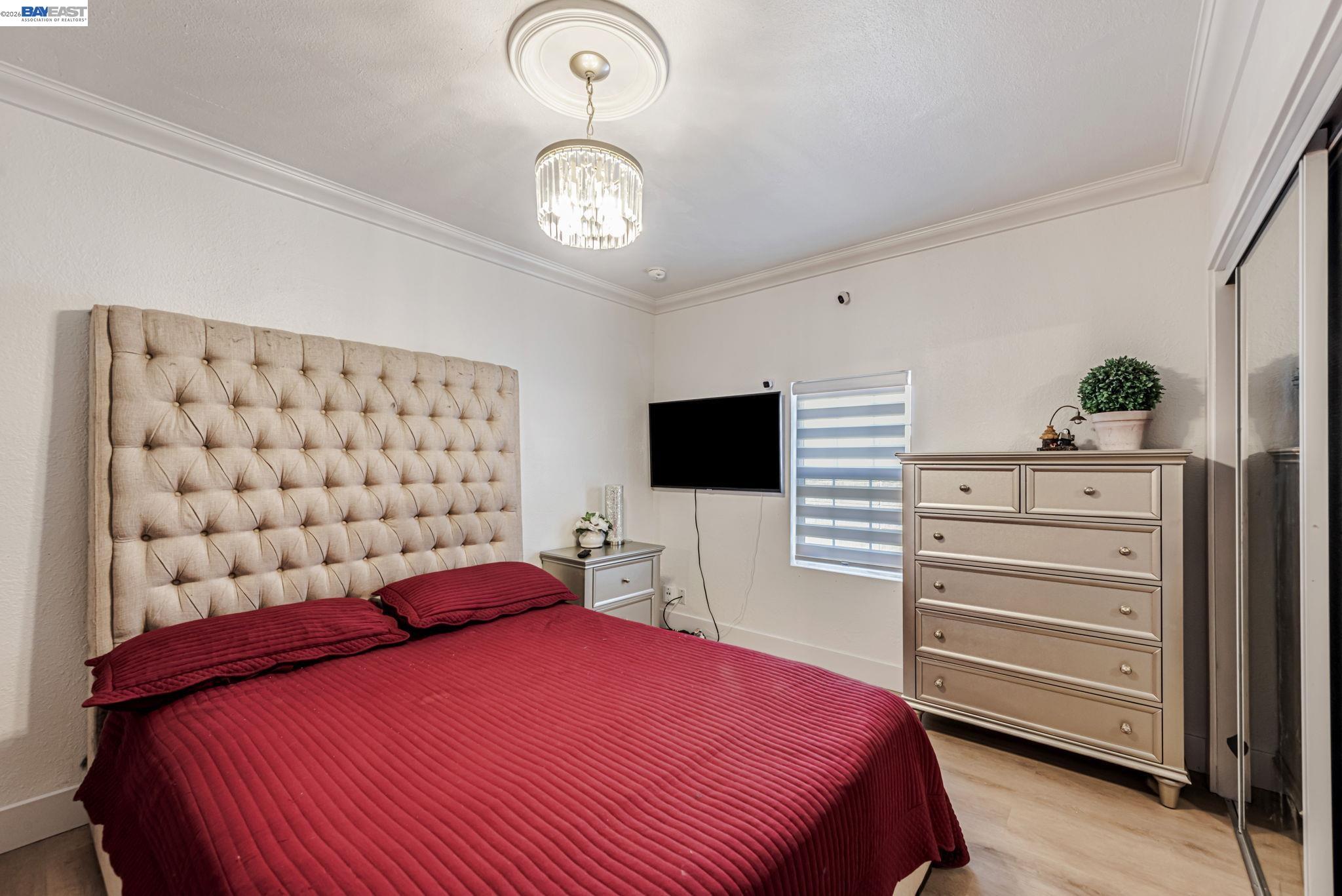 35970 Vivian Pl