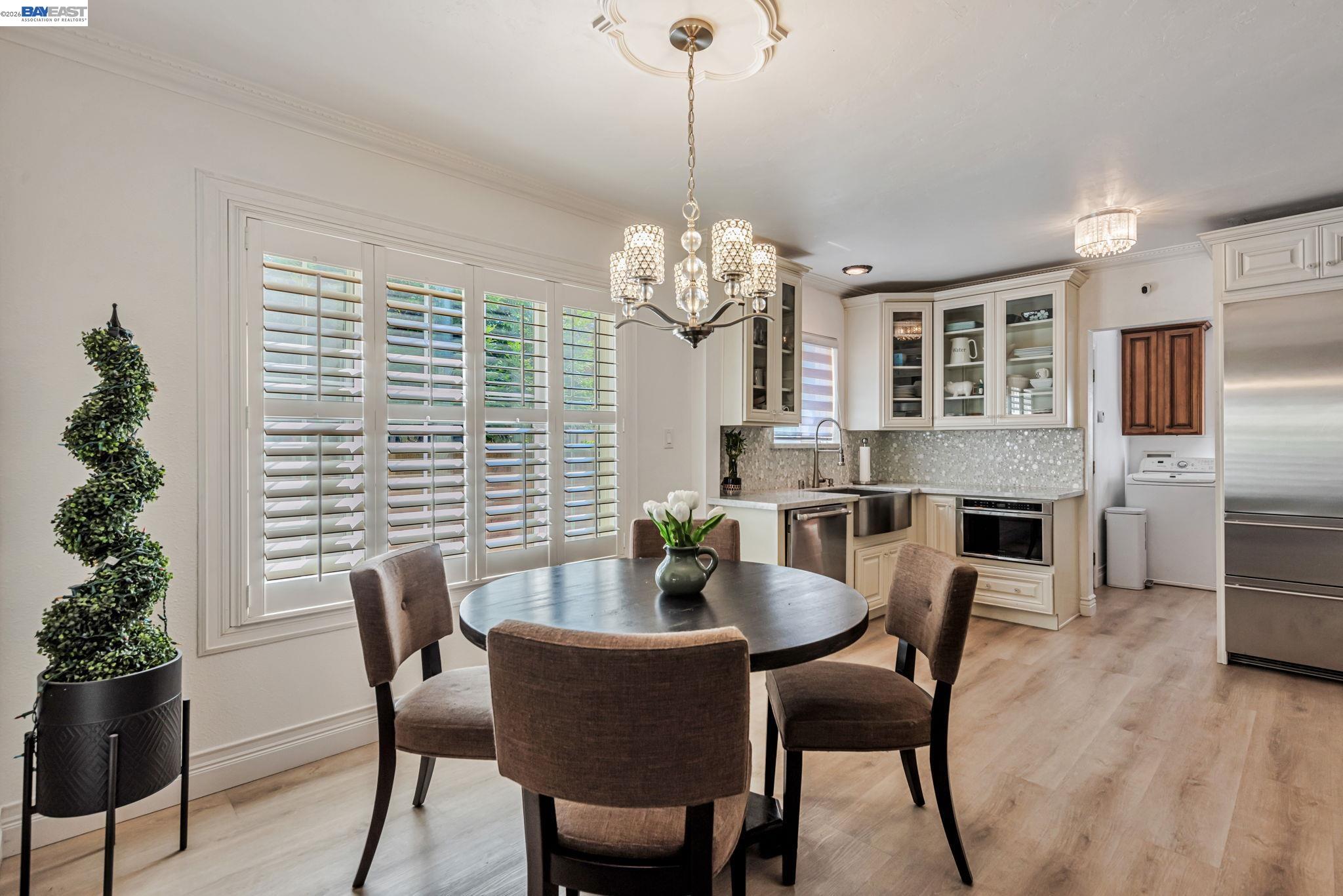 35970 Vivian Pl