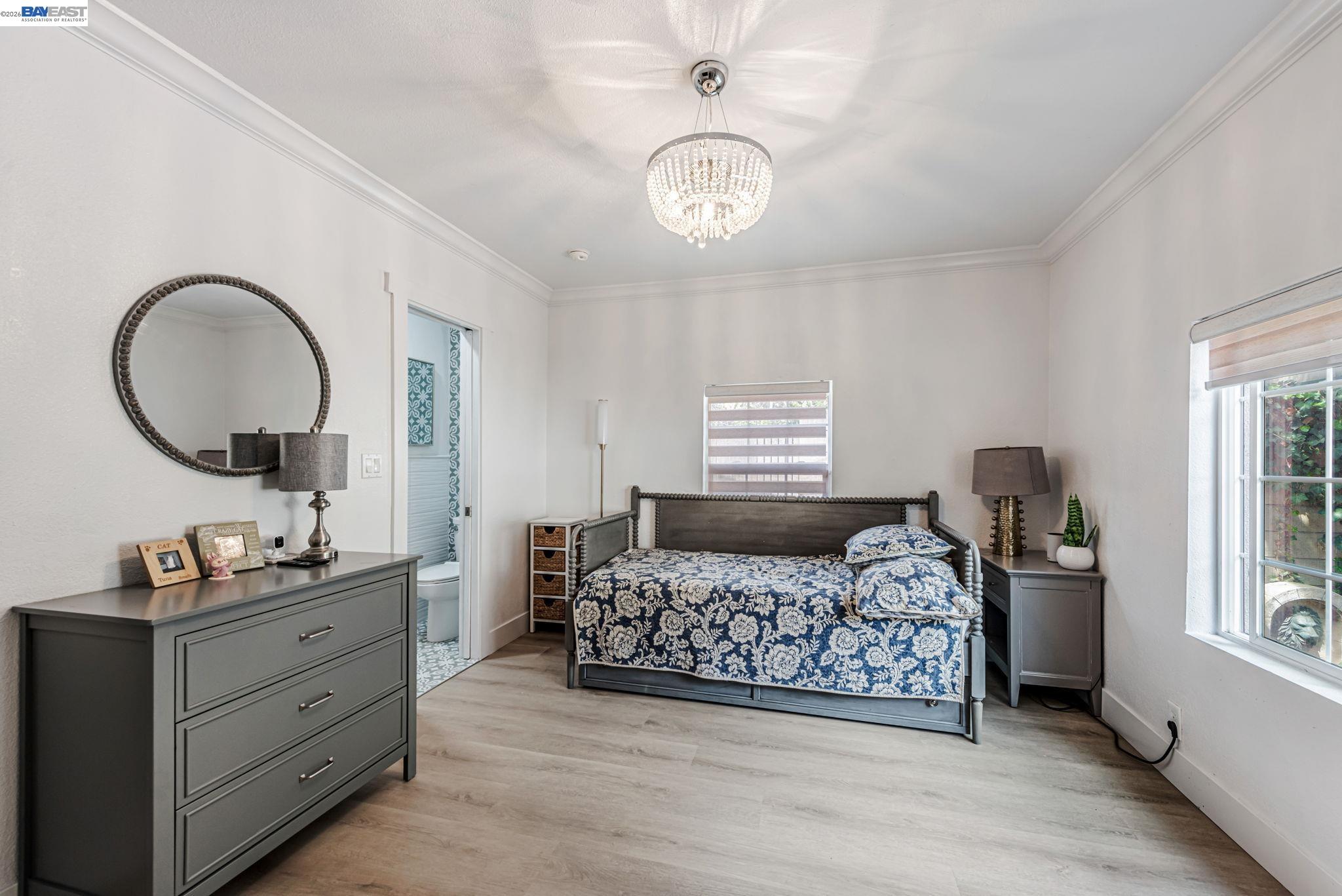 35970 Vivian Pl