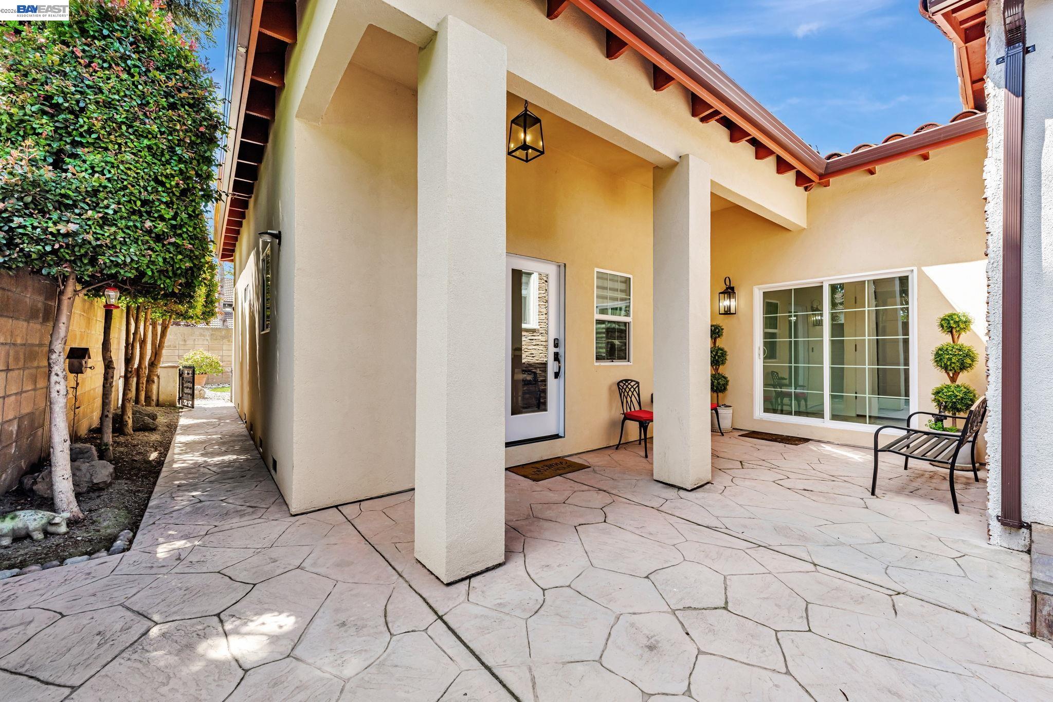 35970 Vivian Pl
