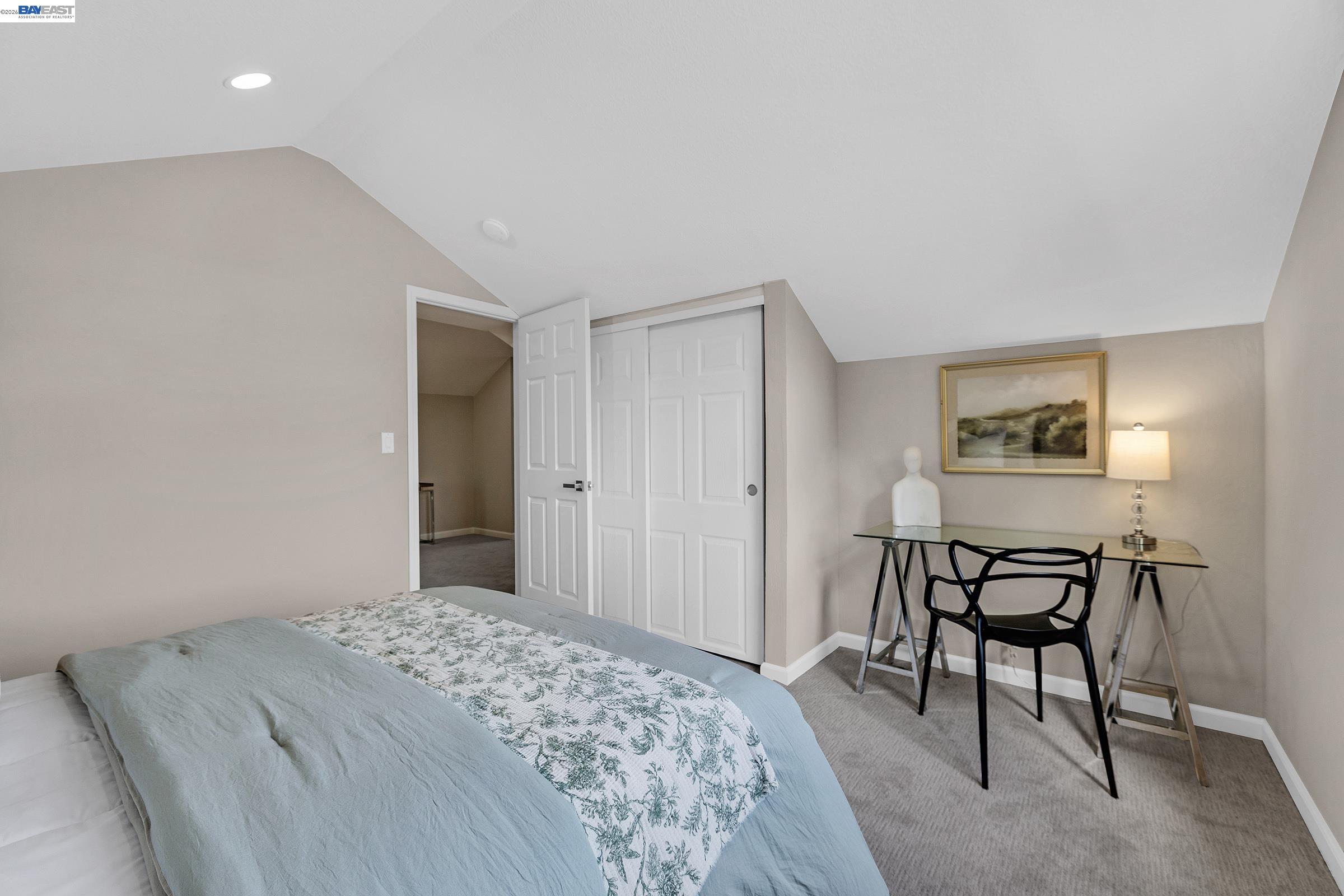 3279 Santa Barbara Ct