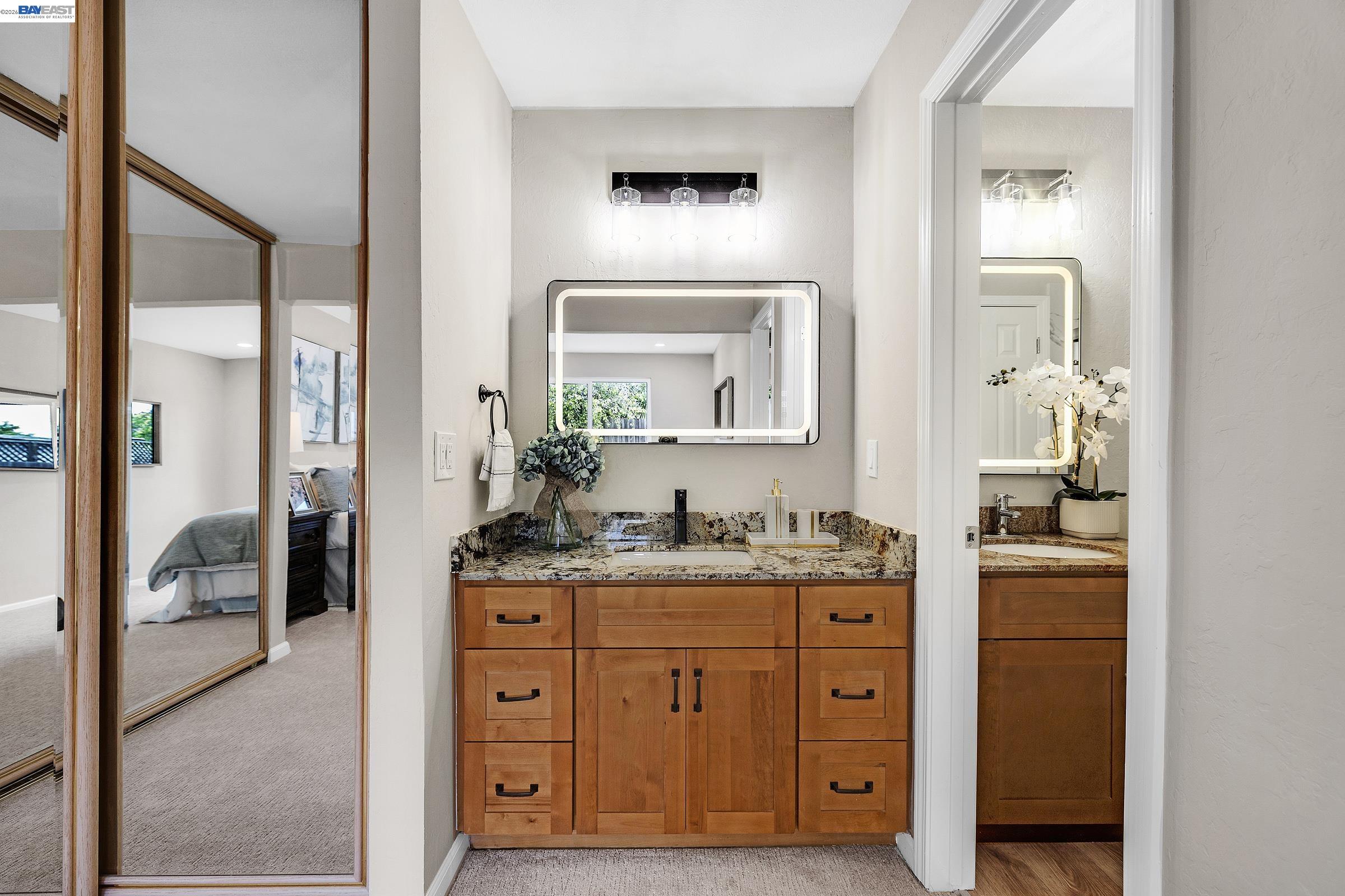 3279 Santa Barbara Ct