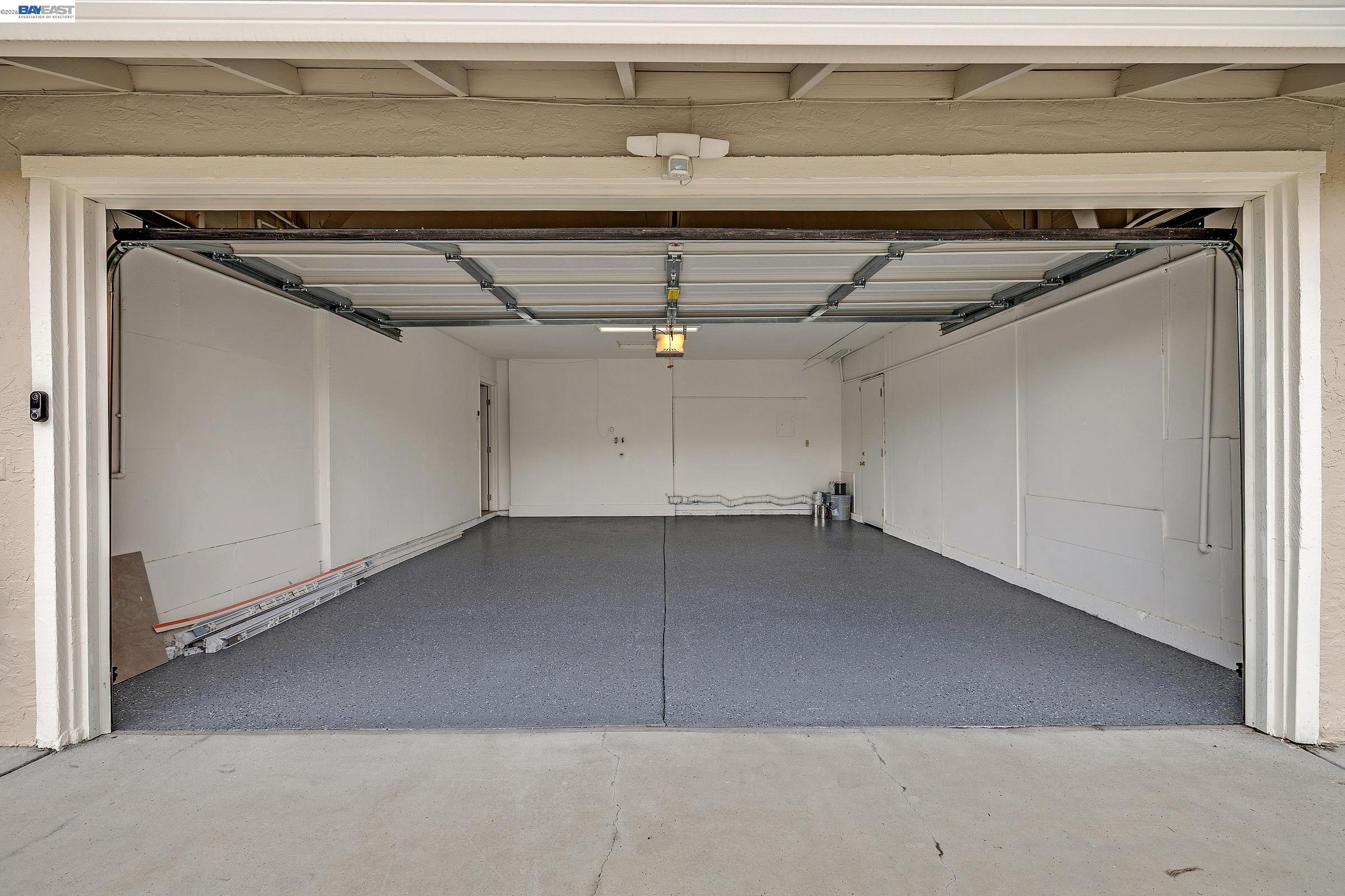 3279 Santa Barbara Ct
