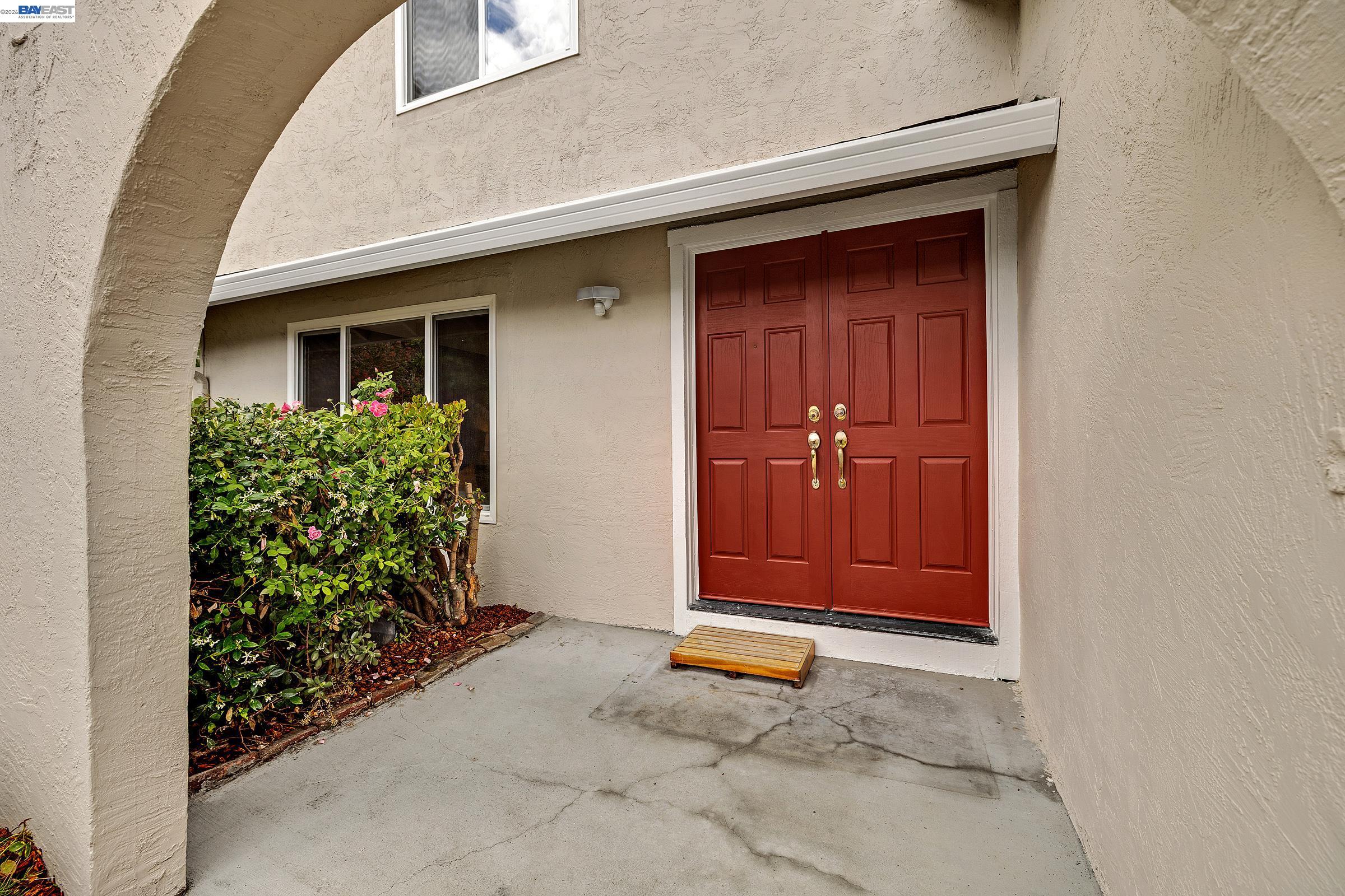 3279 Santa Barbara Ct