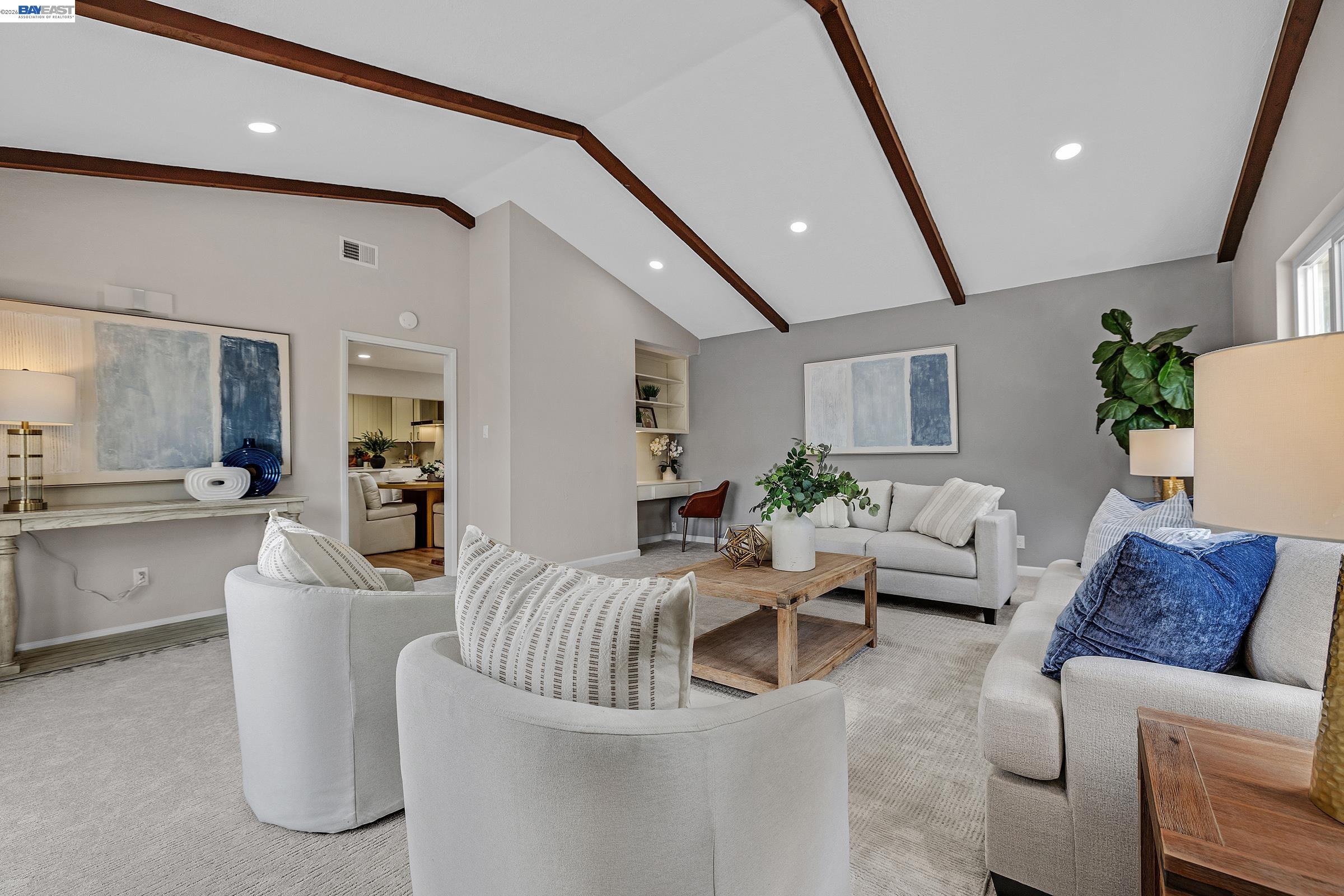 3279 Santa Barbara Ct