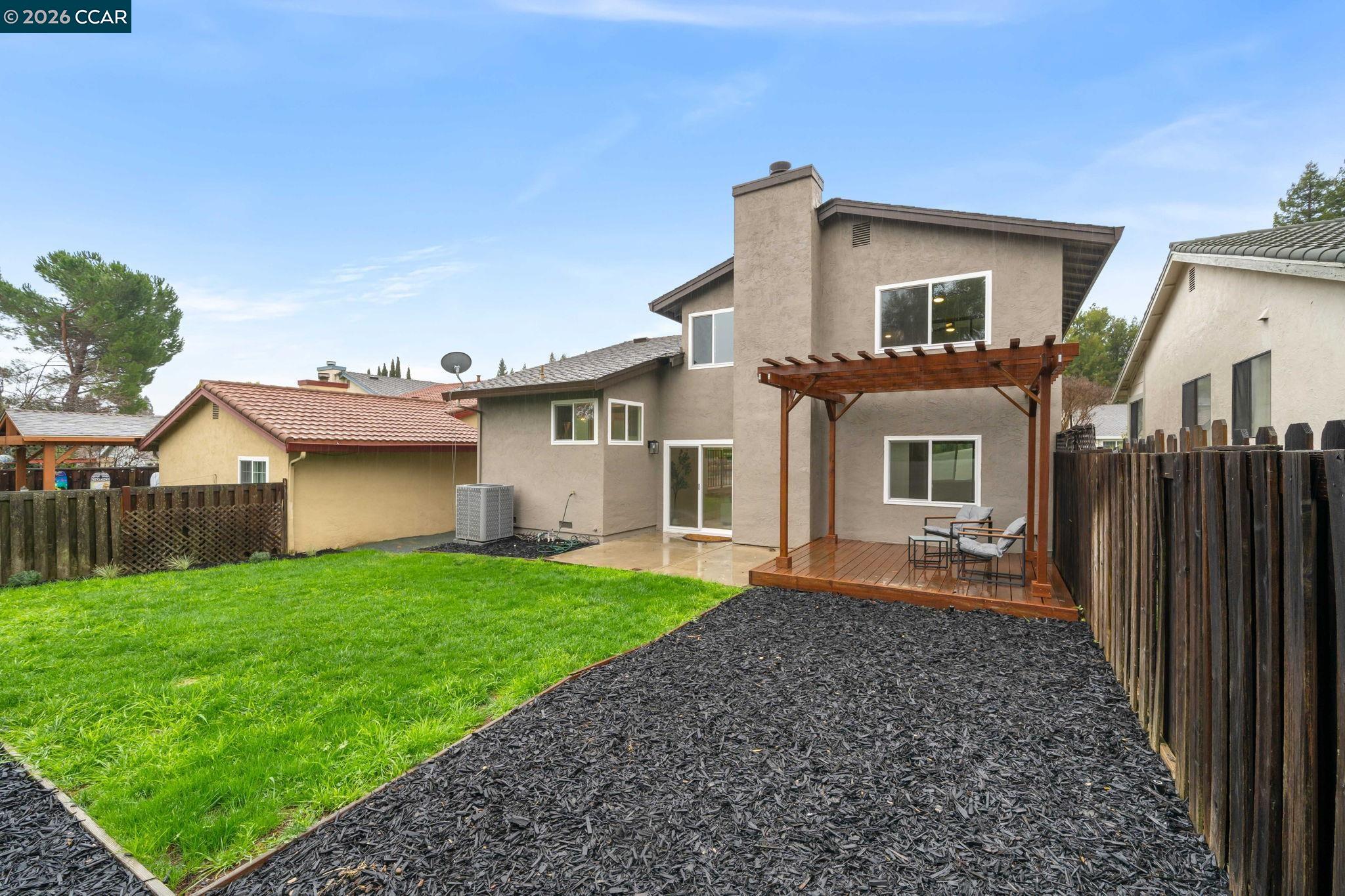 2824 Sombrero Cir