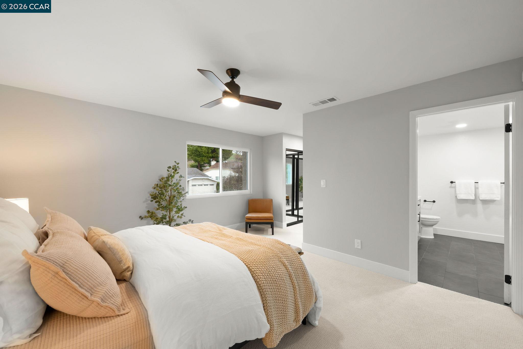 2824 Sombrero Cir