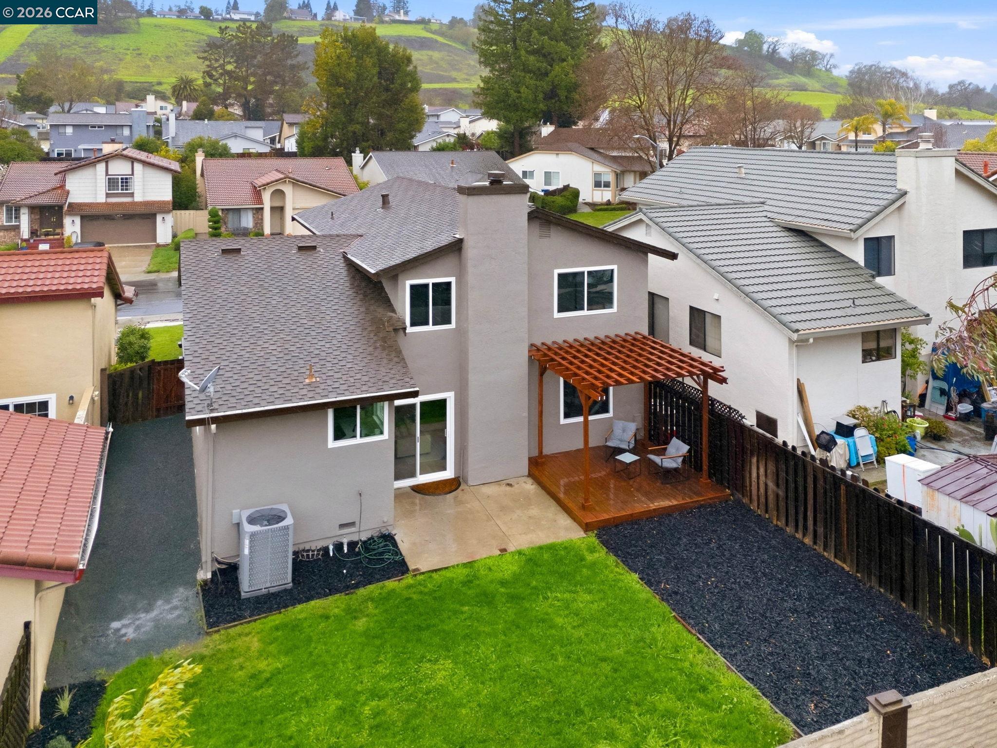 2824 Sombrero Cir