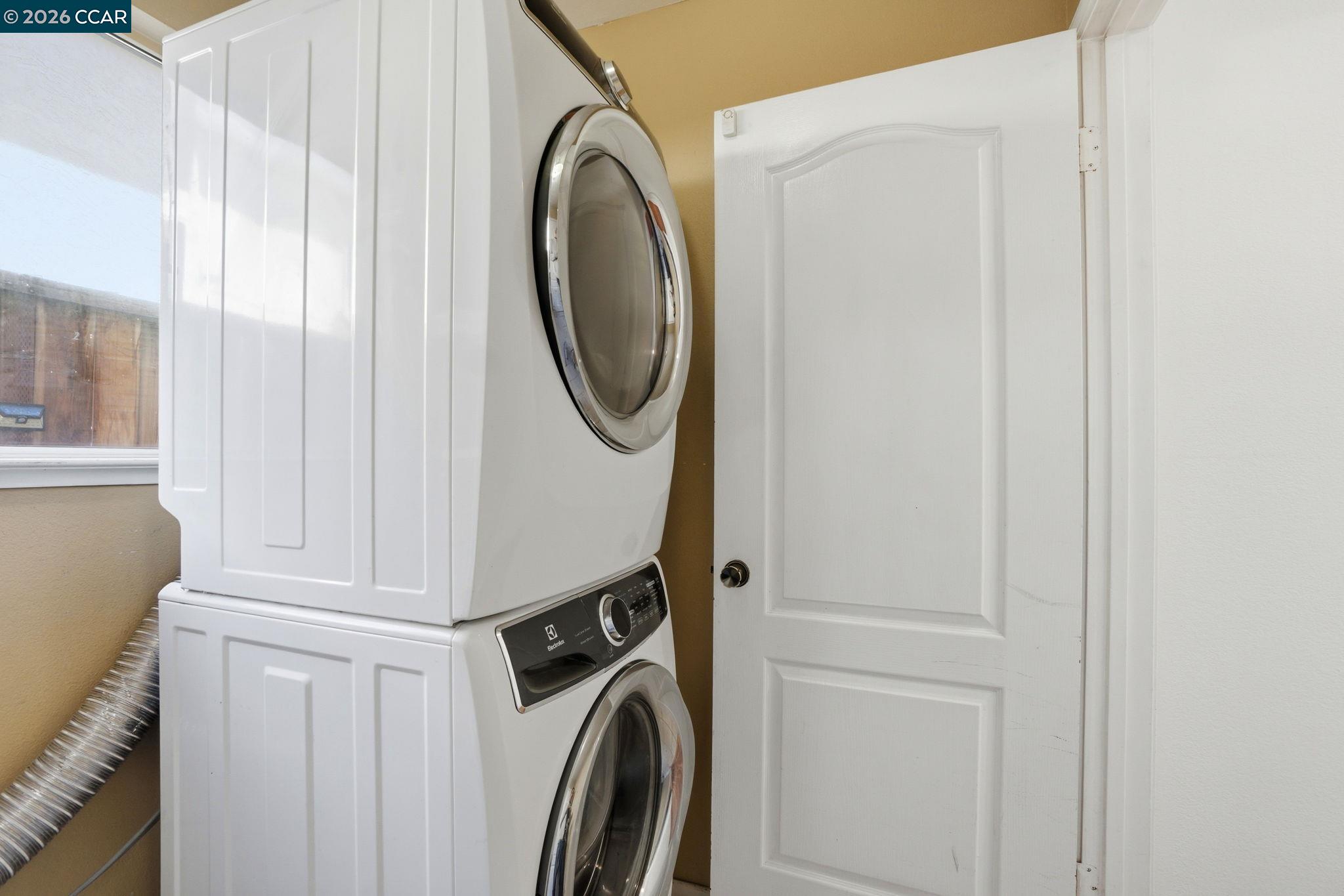 1602 Mellowood St