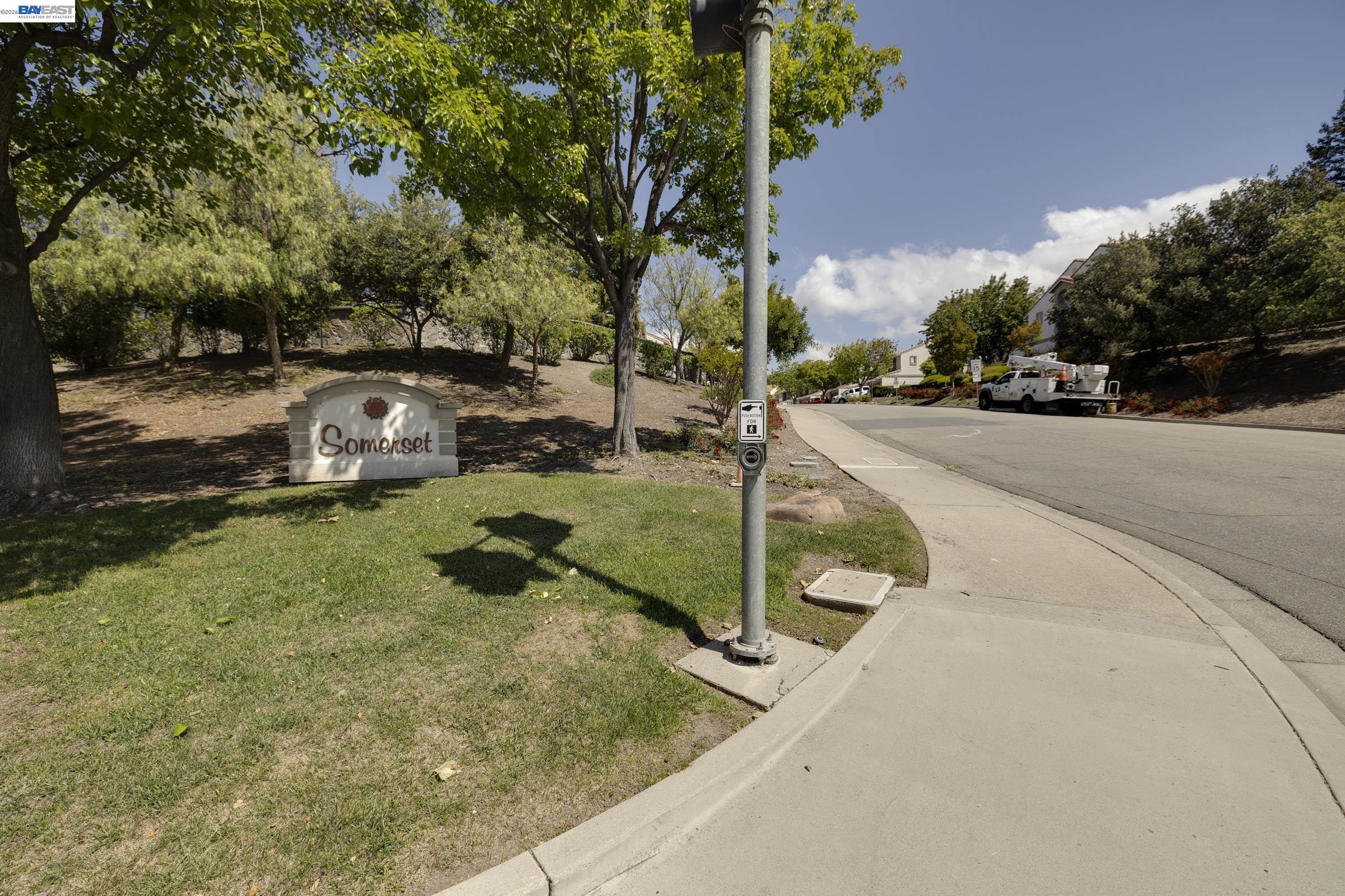 4328 Conejo Dr