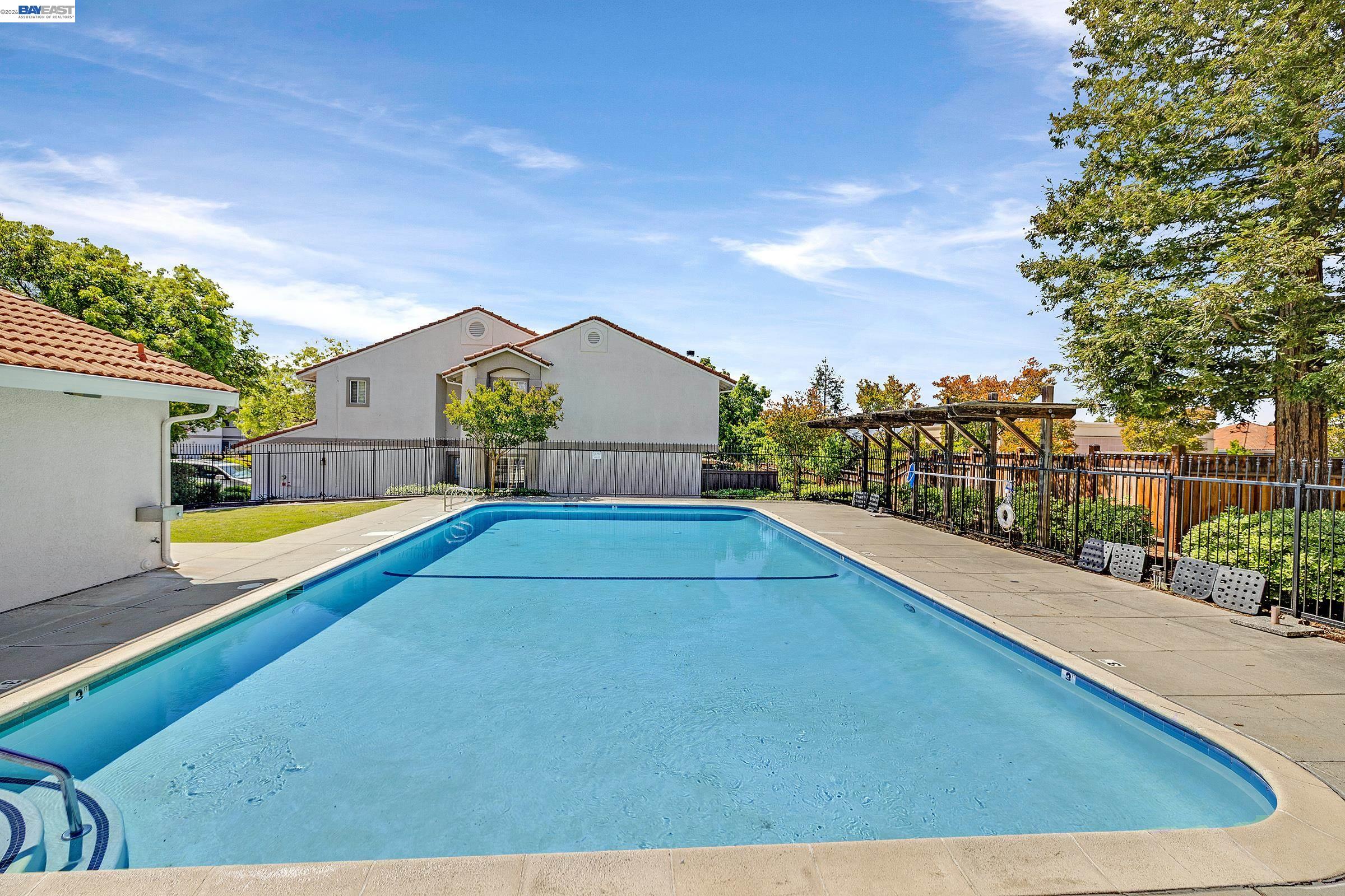 4328 Conejo Dr