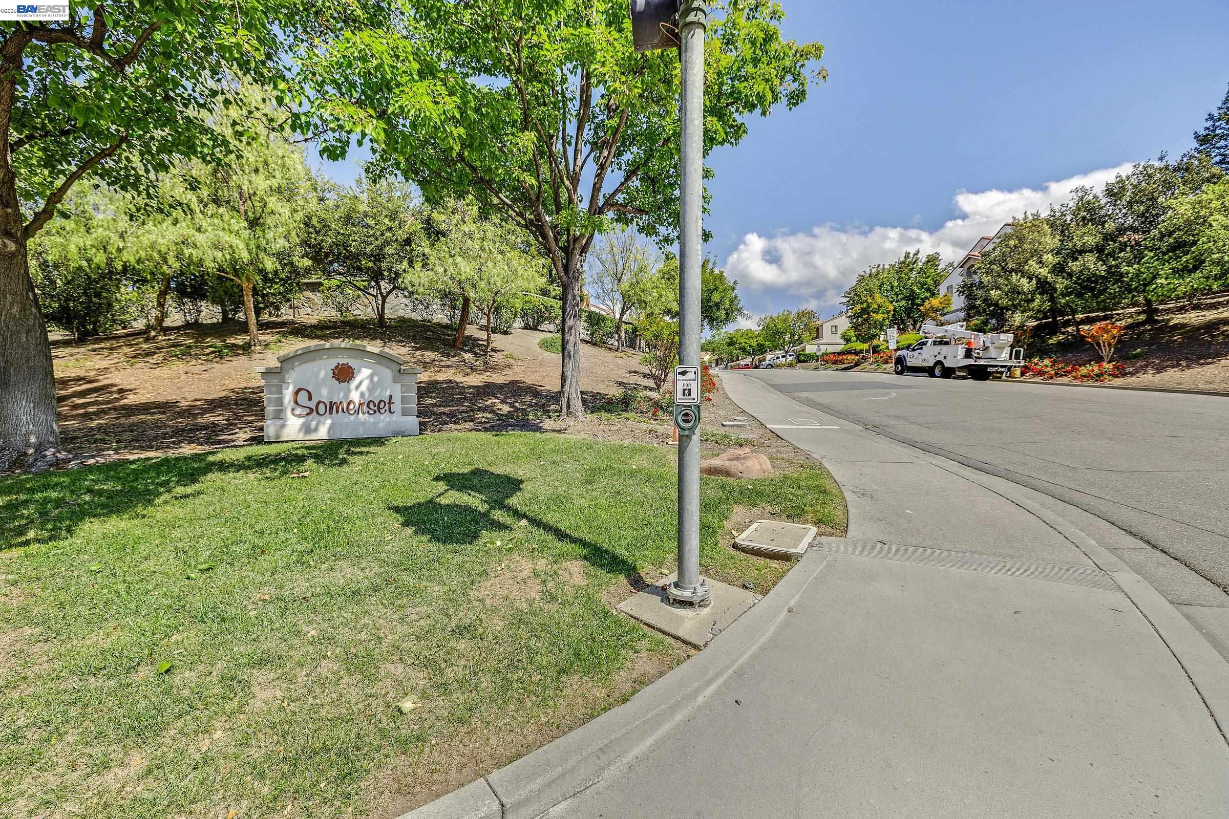 4328 Conejo Dr