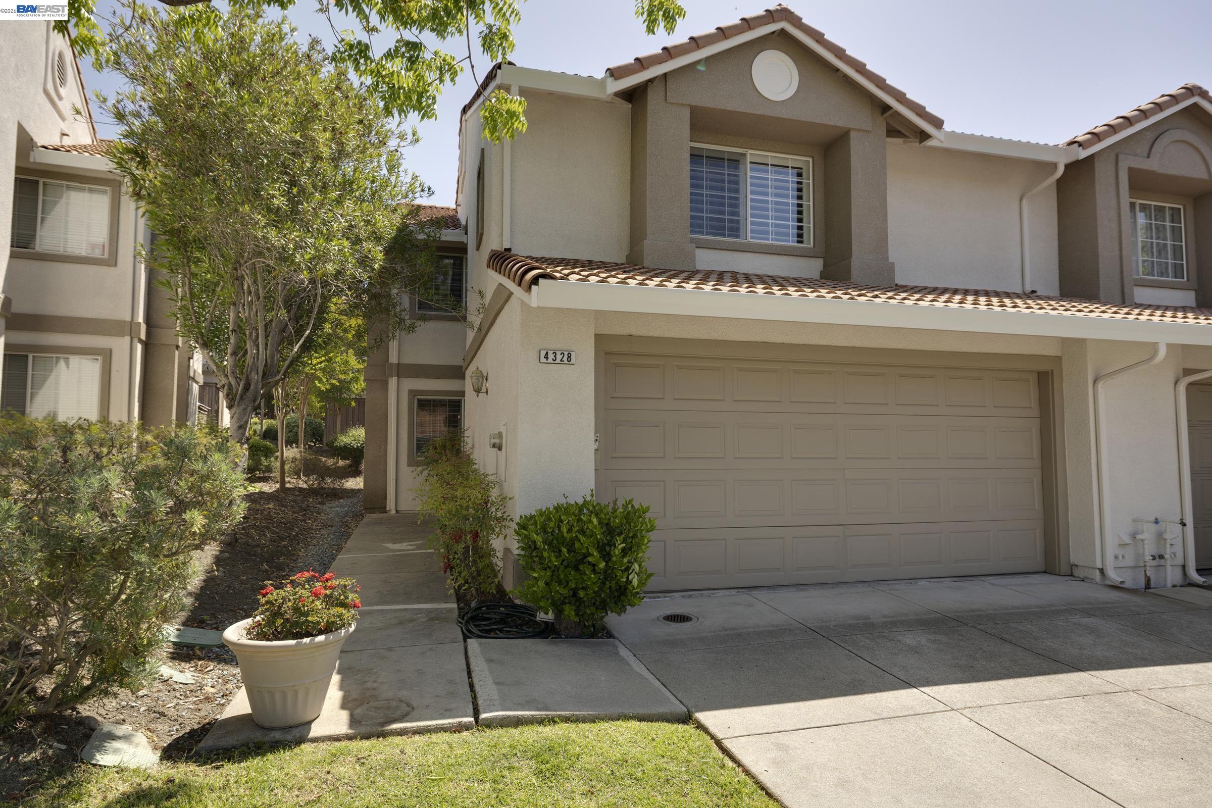4328 Conejo Dr