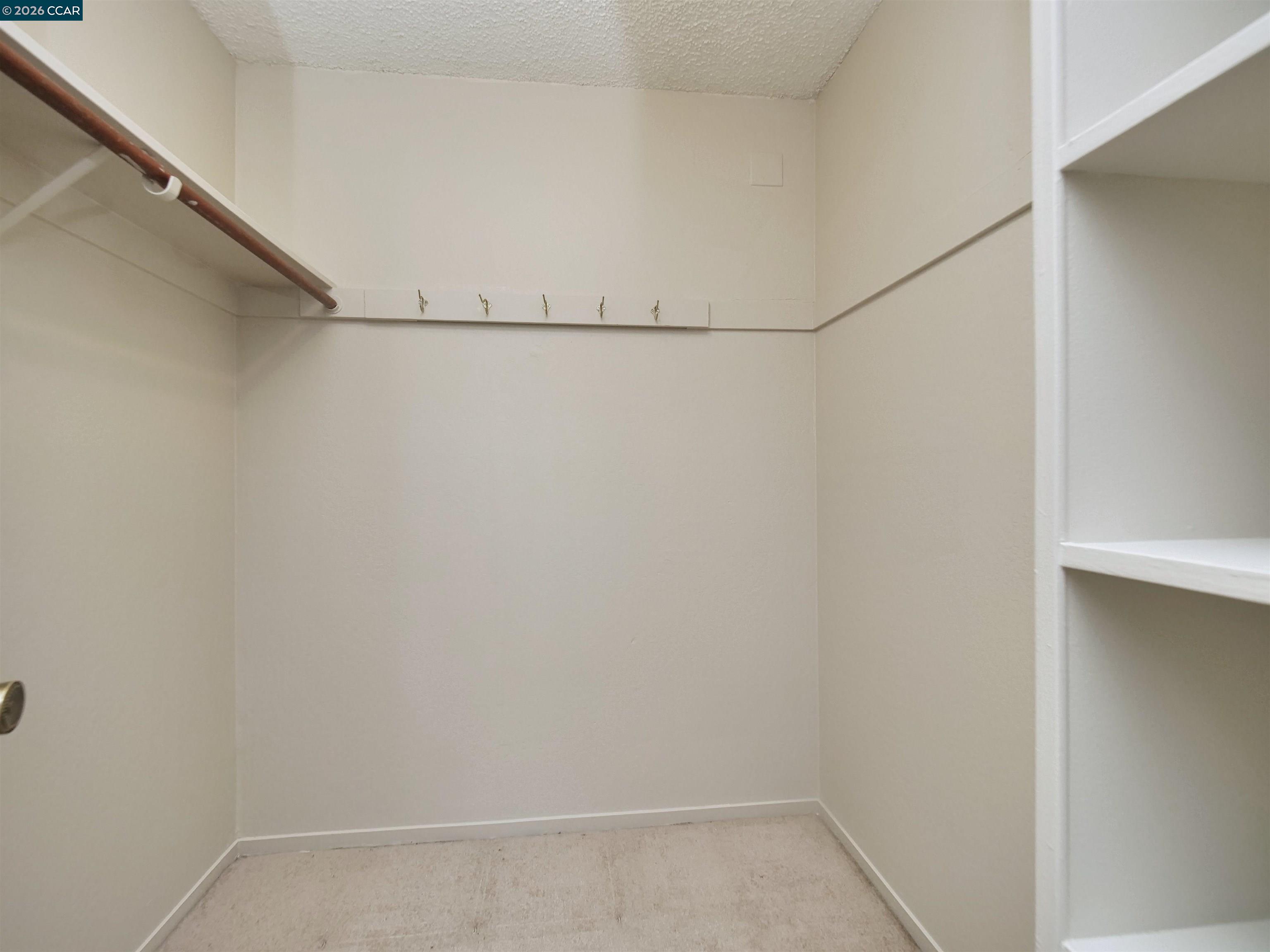 405 Piccadilly Place # 24