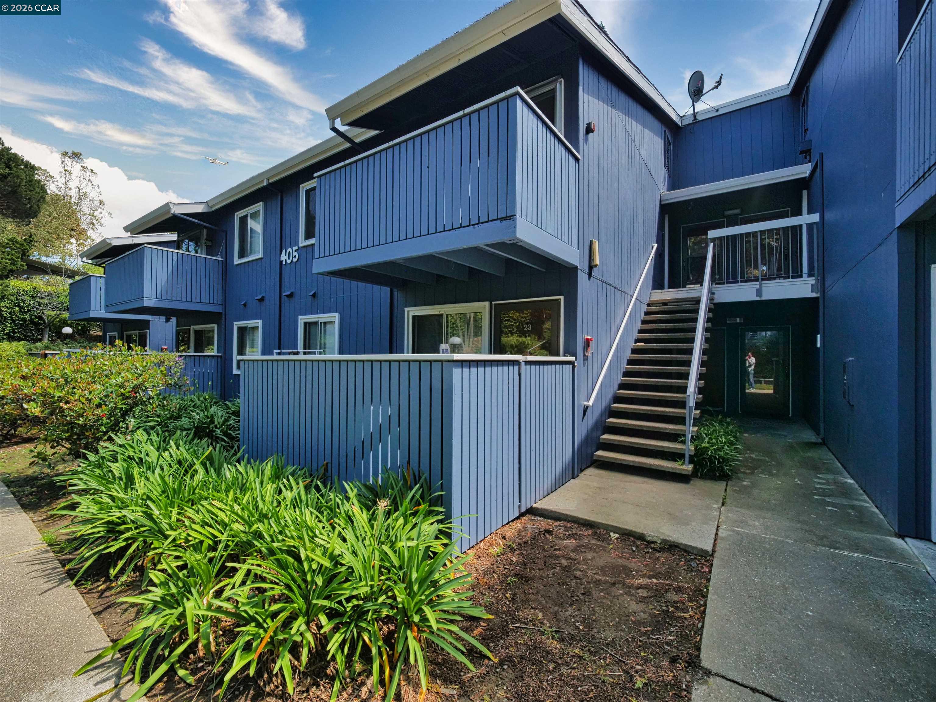 405 Piccadilly Place # 24