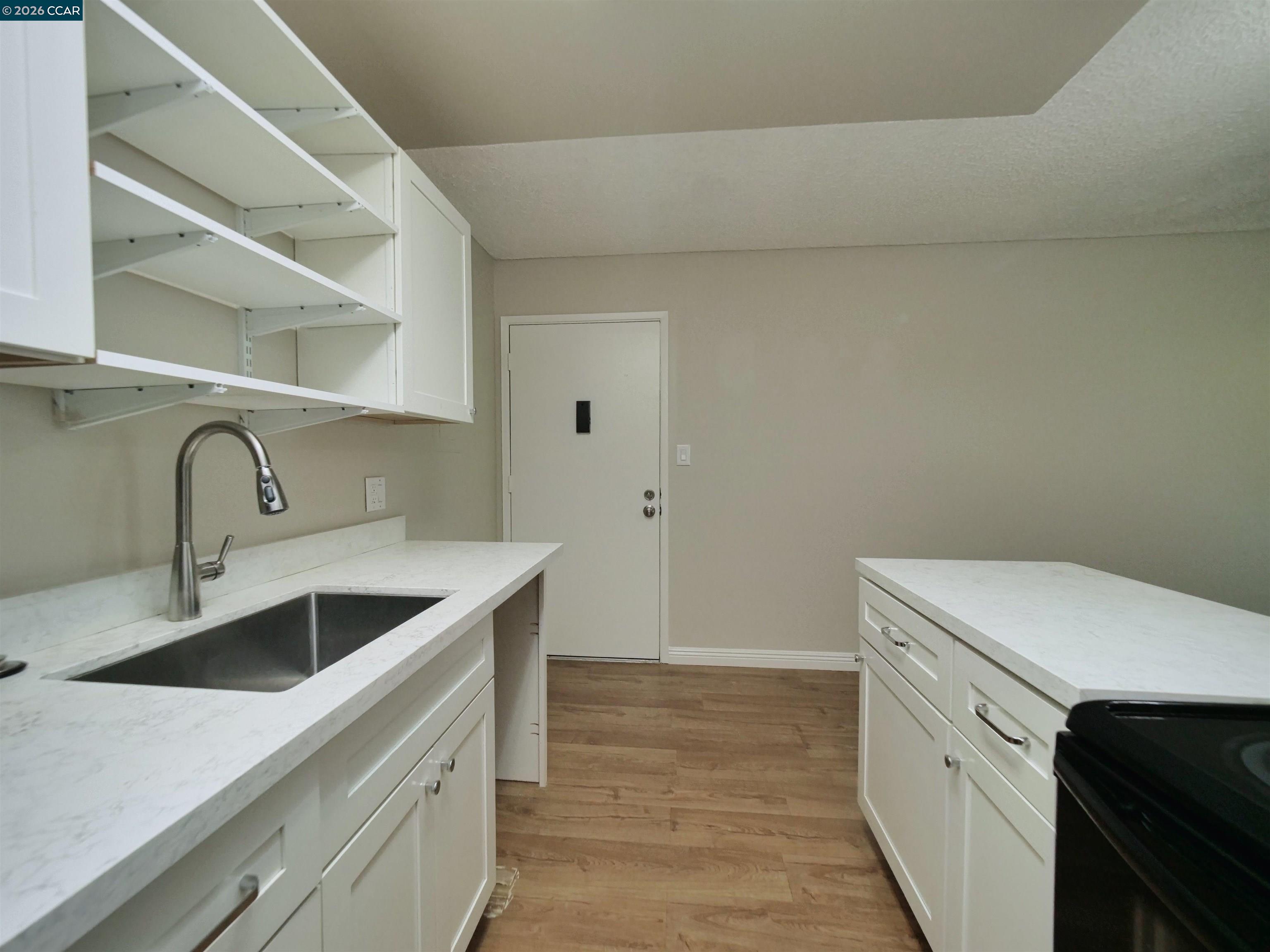 405 Piccadilly Place # 24
