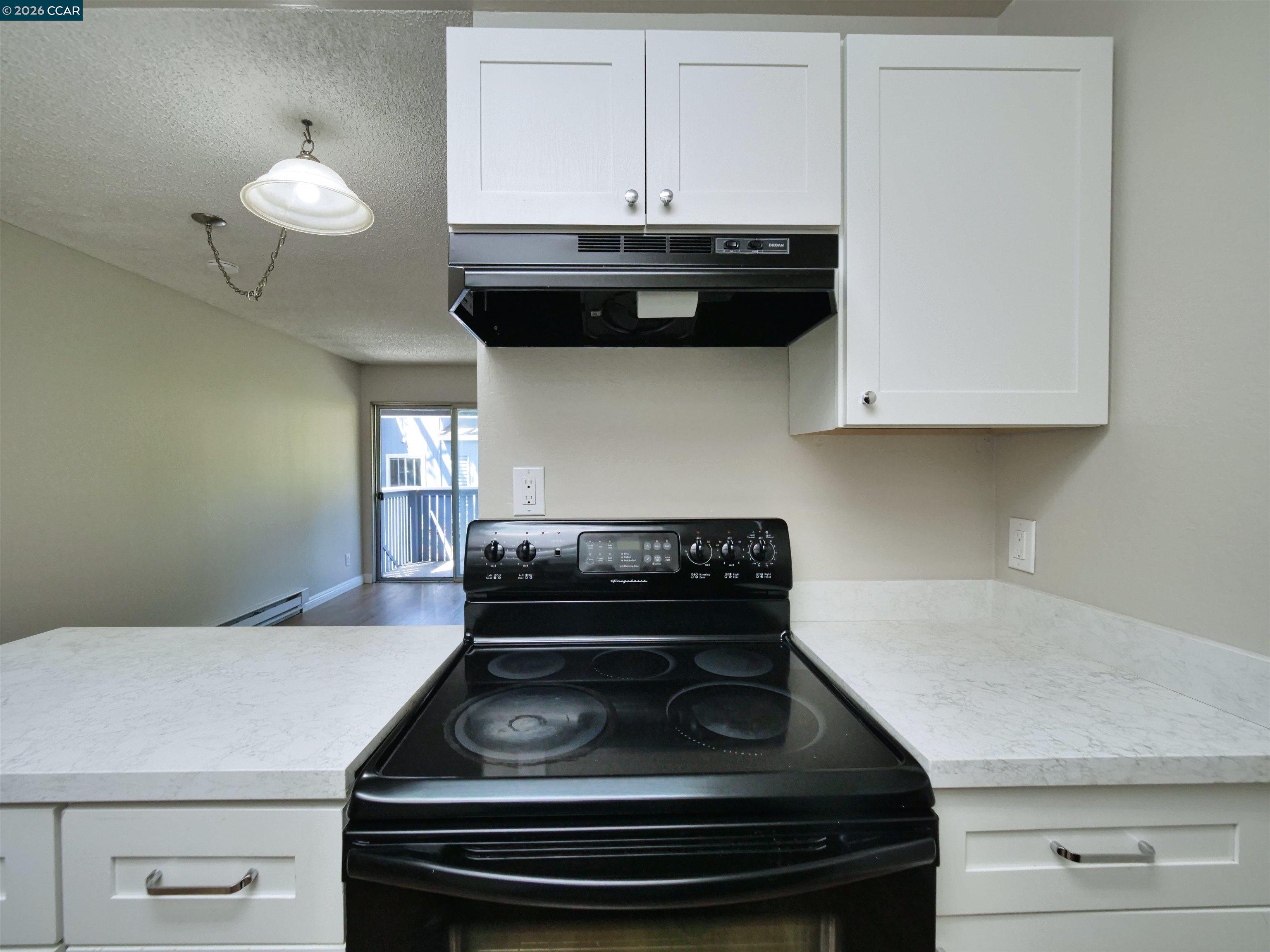 405 Piccadilly Place # 24