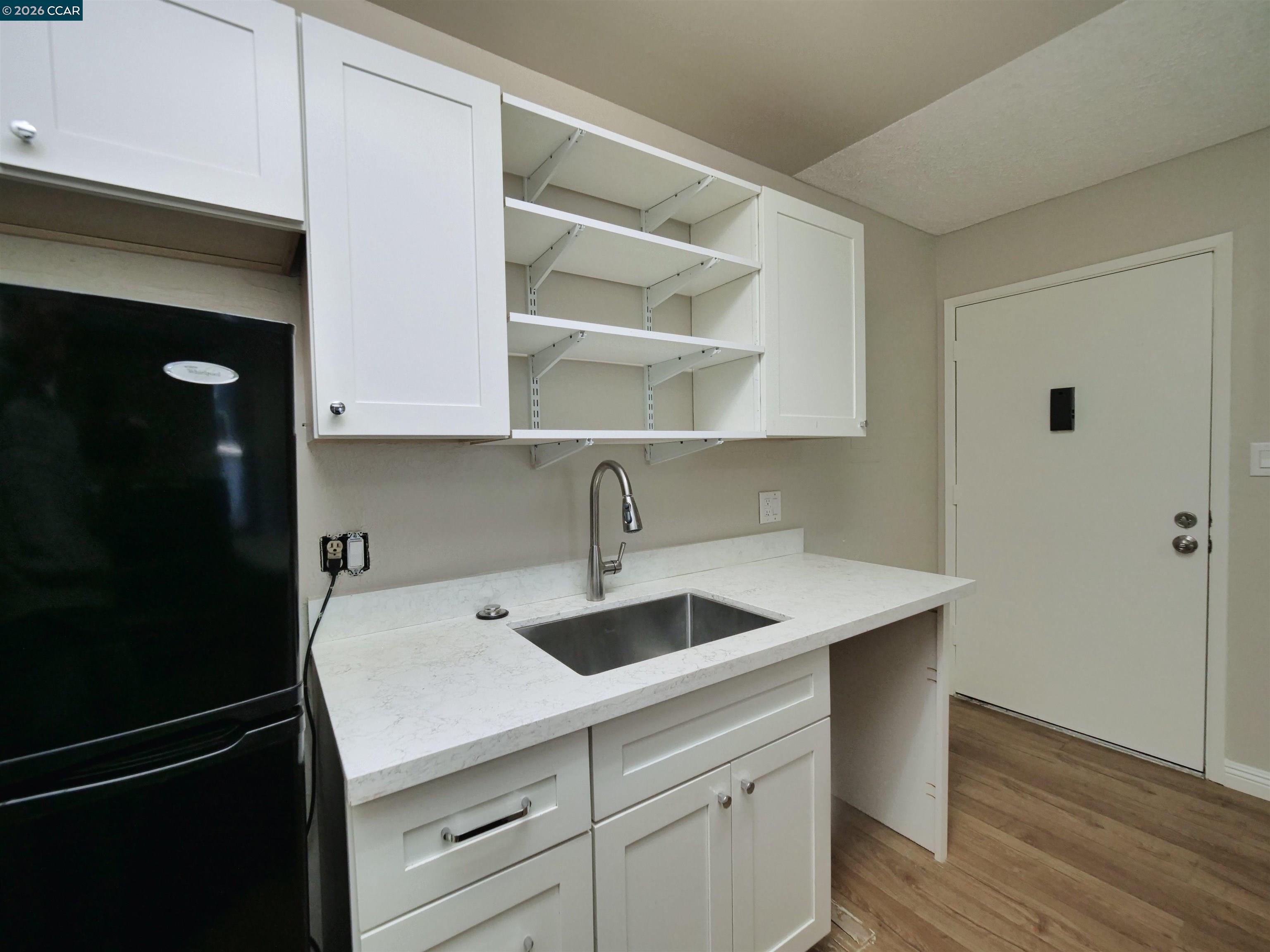 405 Piccadilly Place # 24