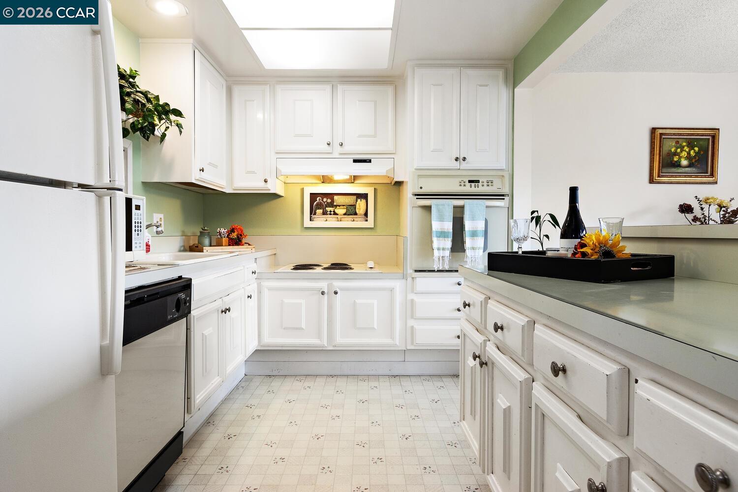 2709 Golden Rain Road # 6