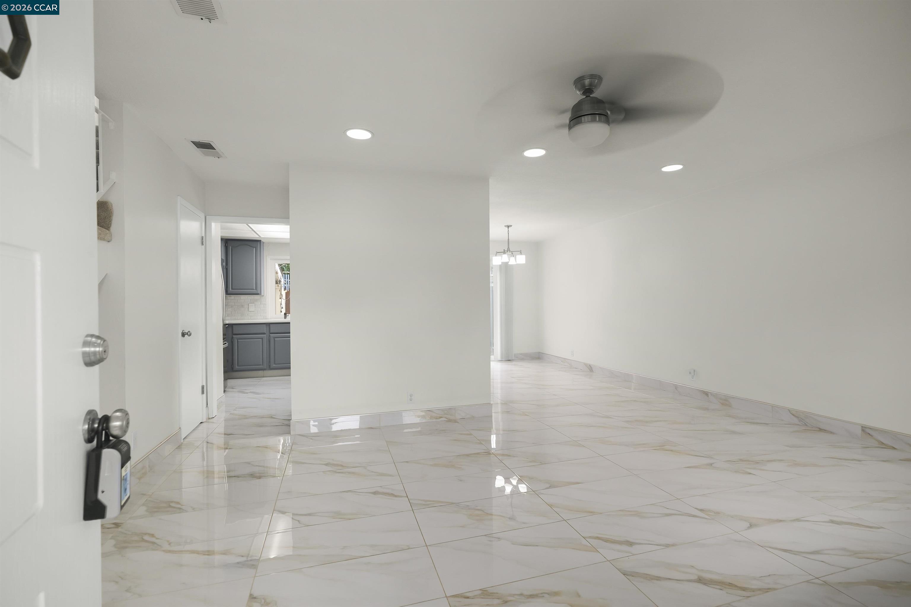560 La Copita Ct