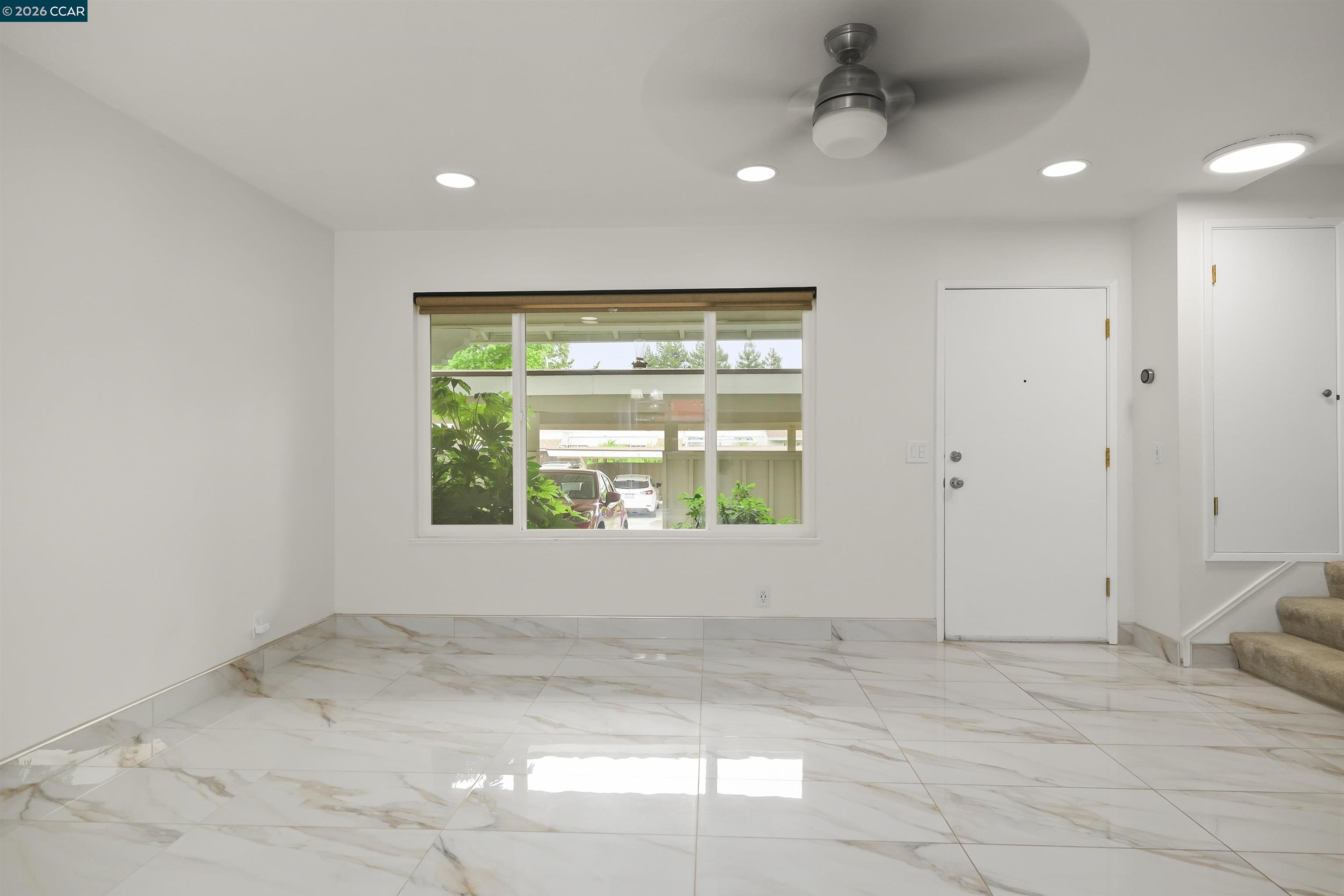 560 La Copita Ct