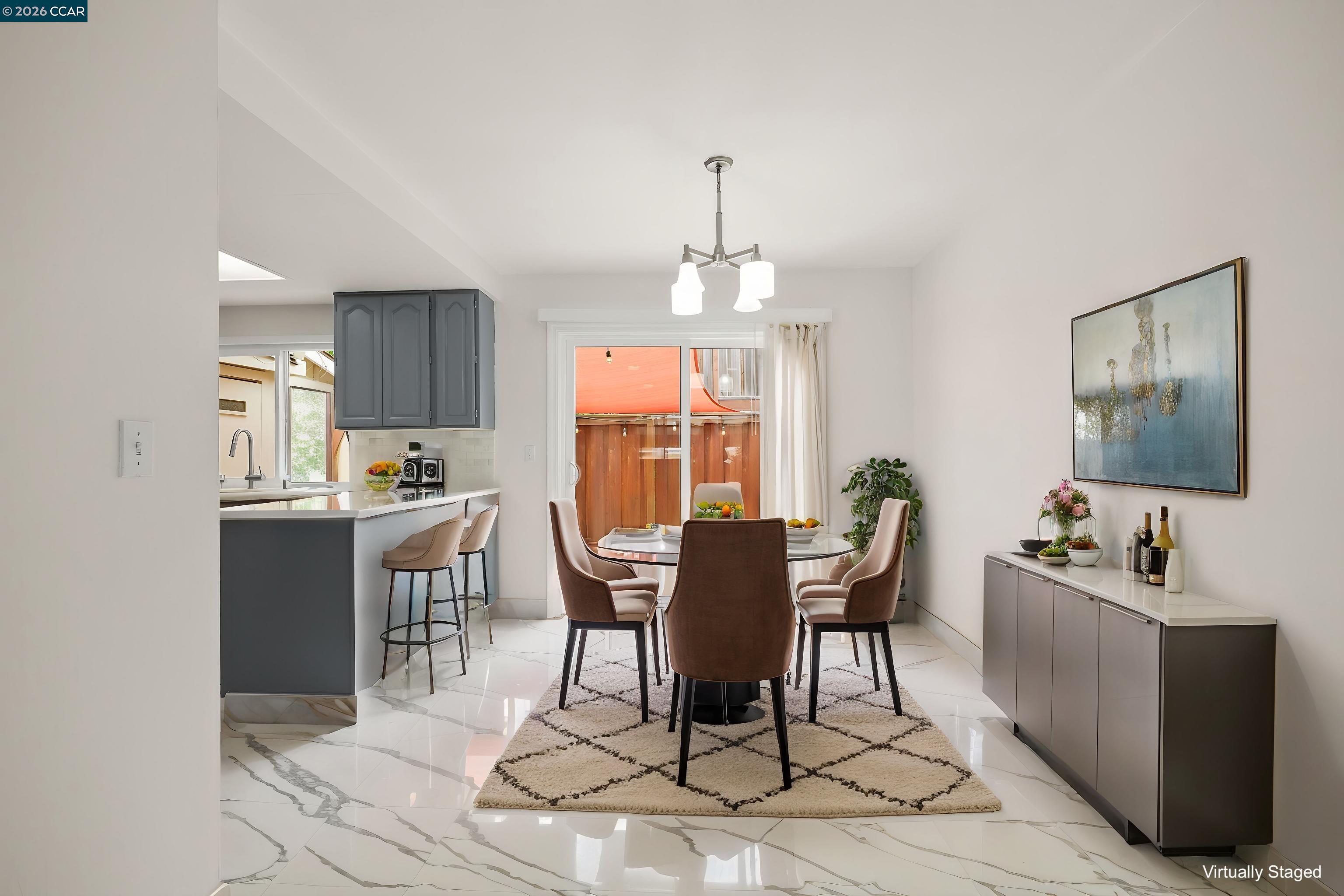 560 La Copita Ct