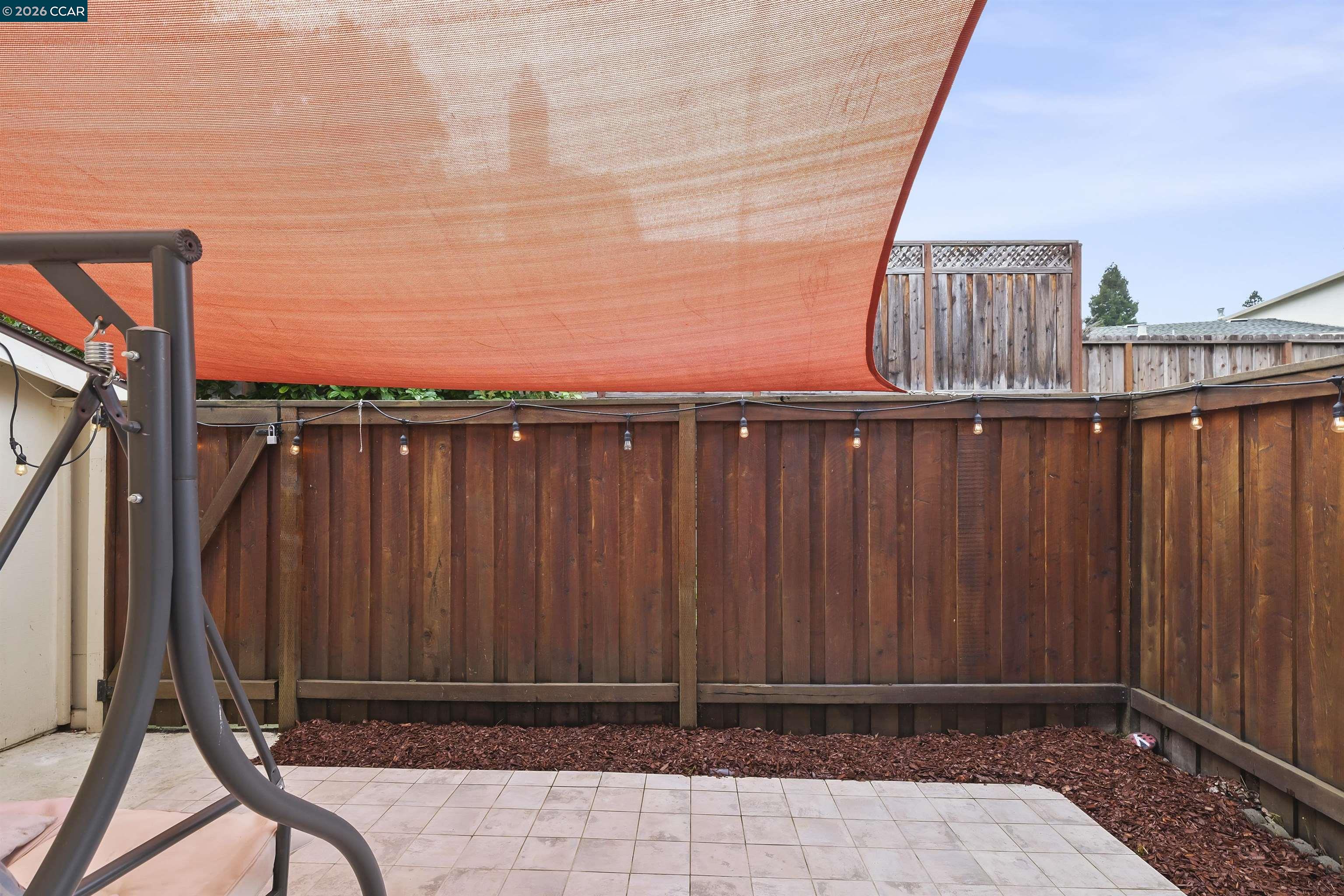 560 La Copita Ct