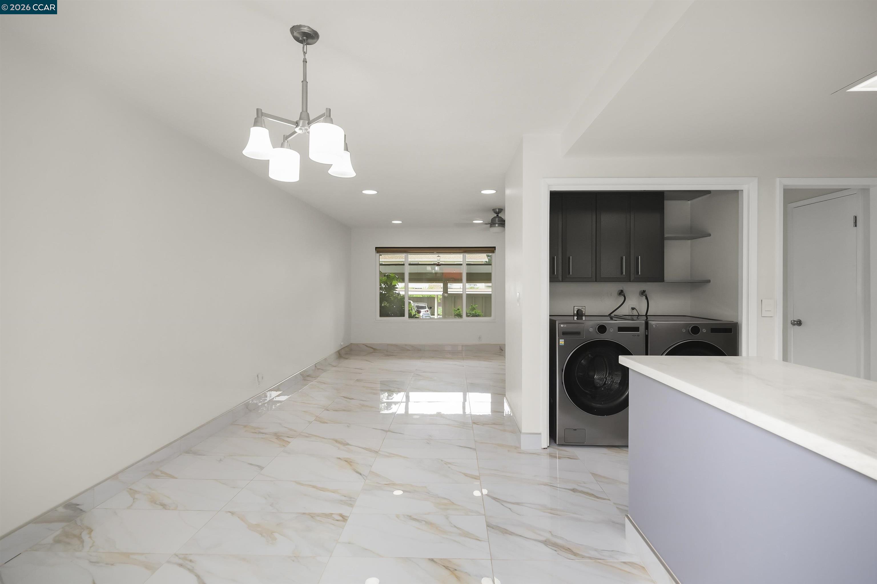 560 La Copita Ct