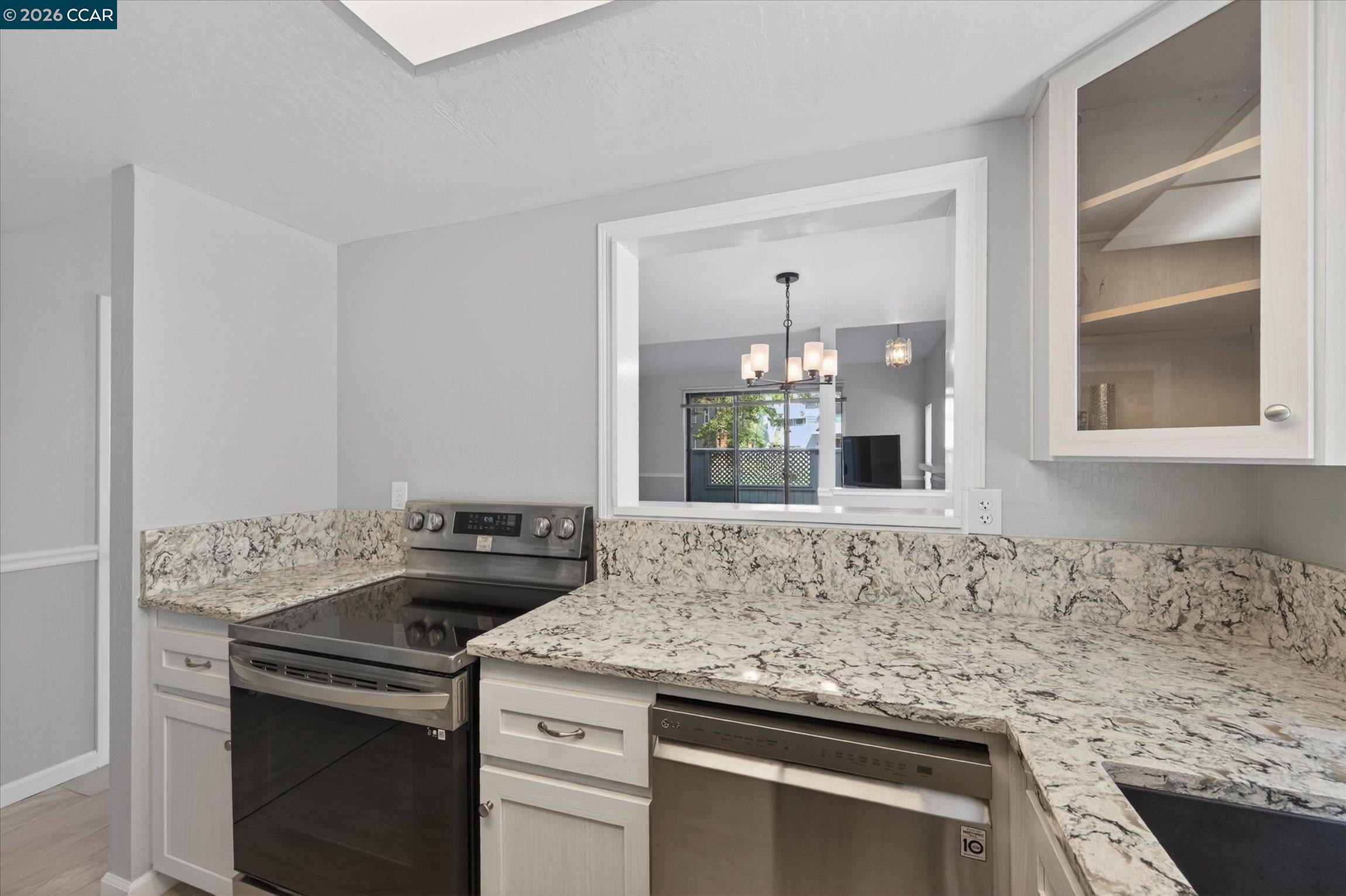 312 Rock Creek Way