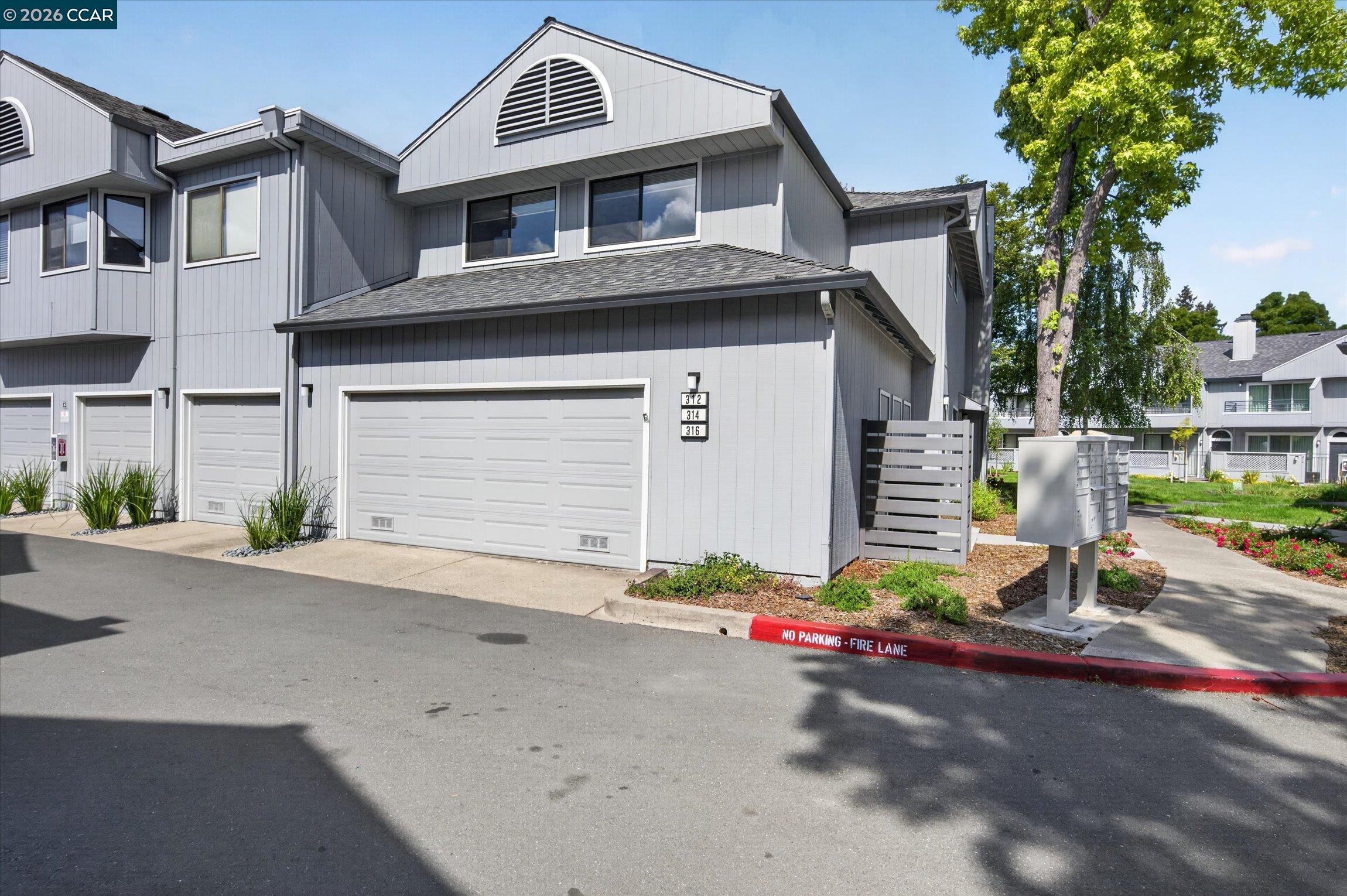312 Rock Creek Way