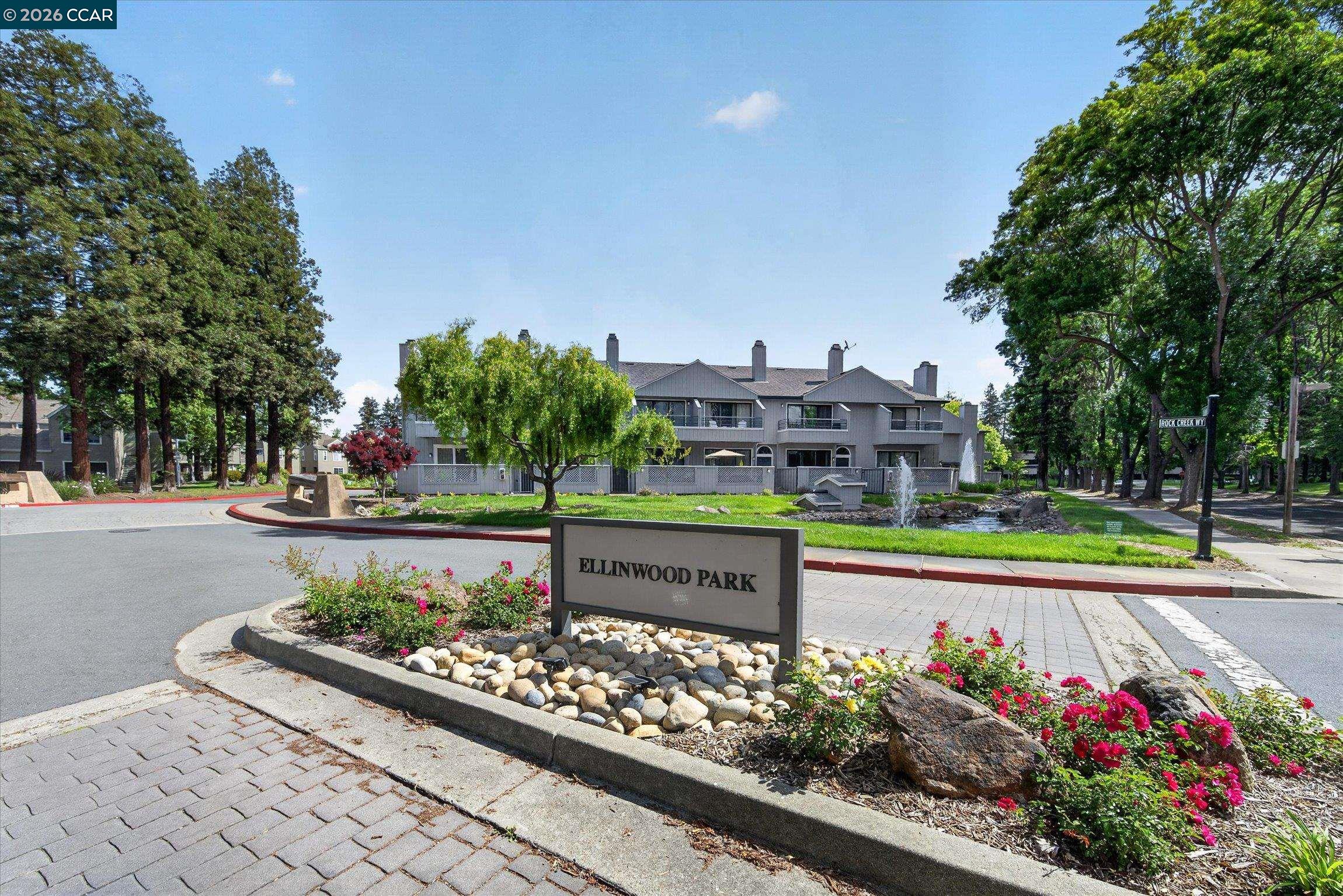 312 Rock Creek Way