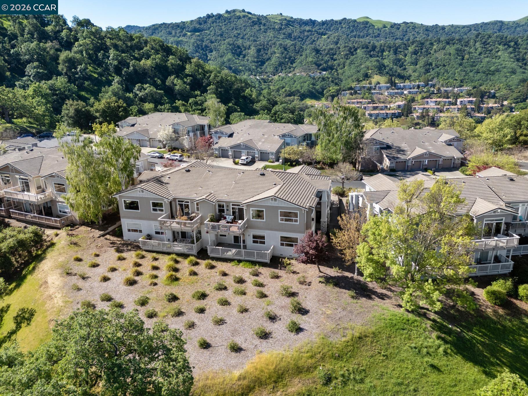 568 High Eagle Ct