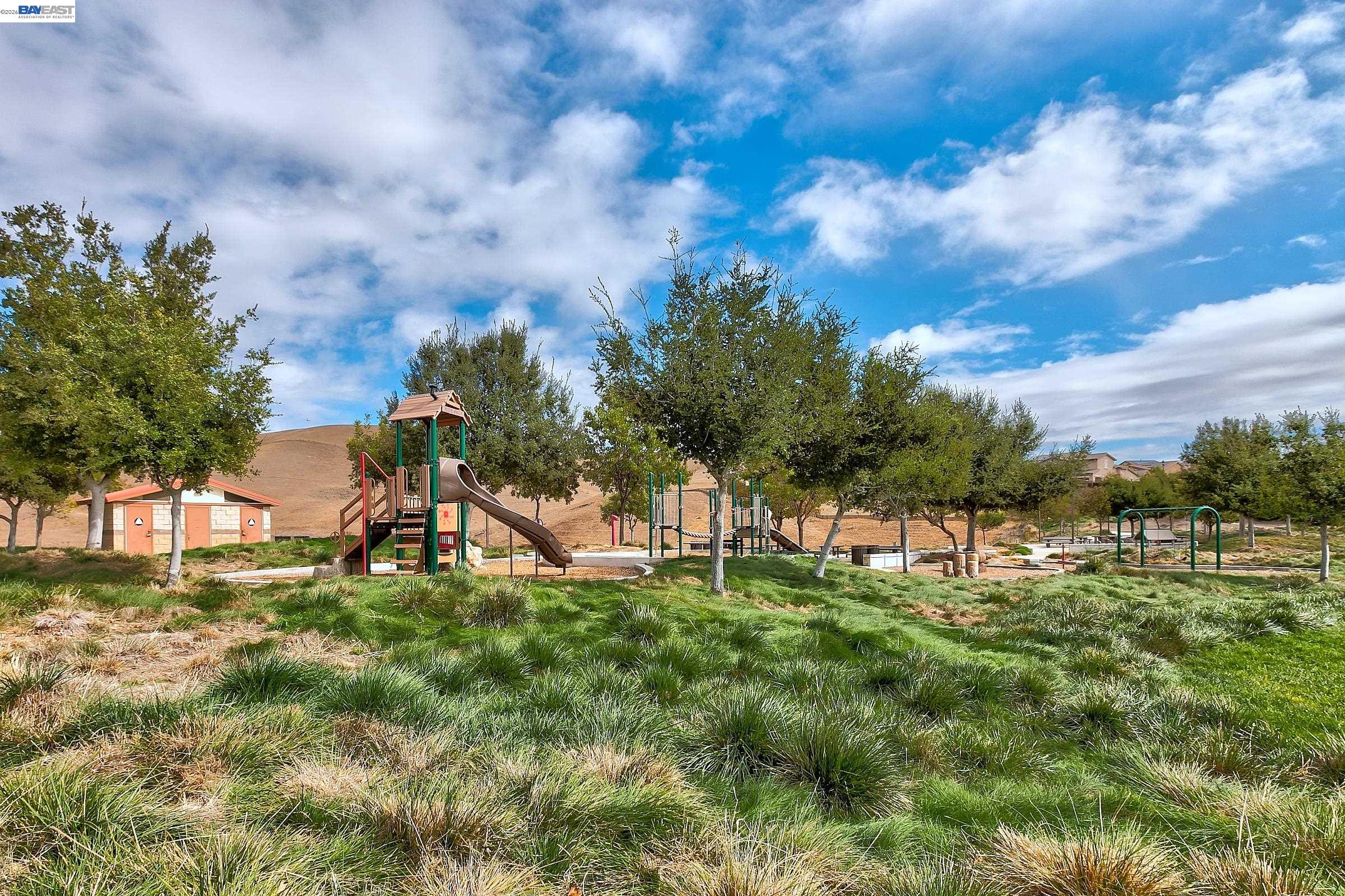 5202 SALERNO DR
