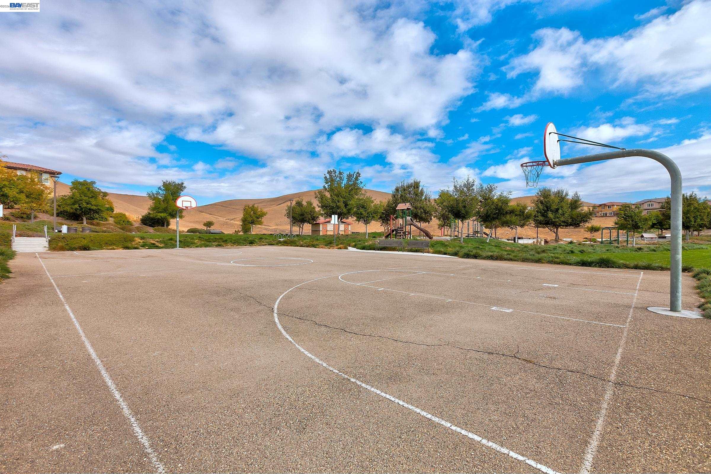 5202 SALERNO DR