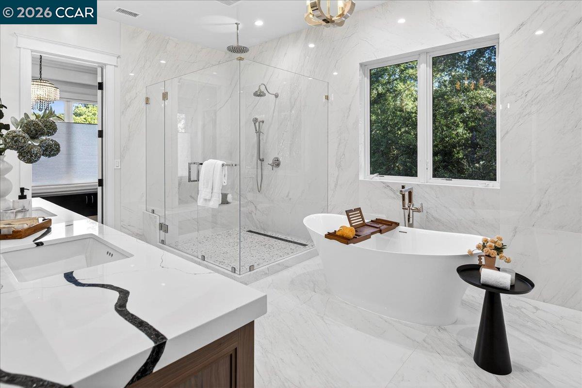78 Middlefield Rd