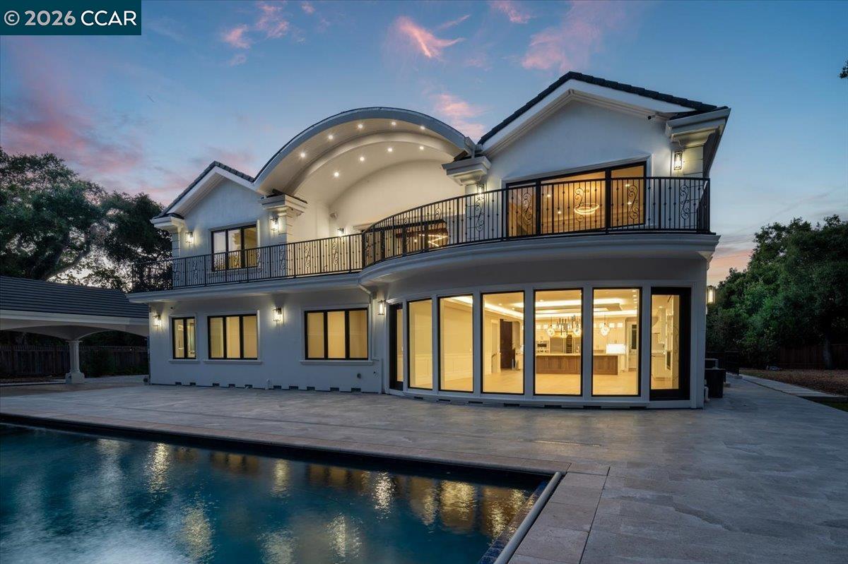 78 Middlefield Rd