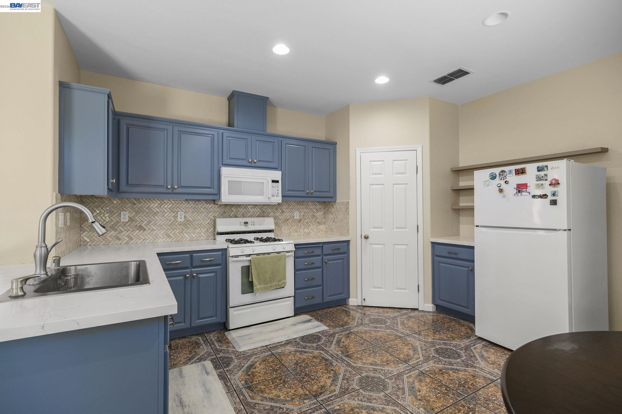 687 Rockspray Circle