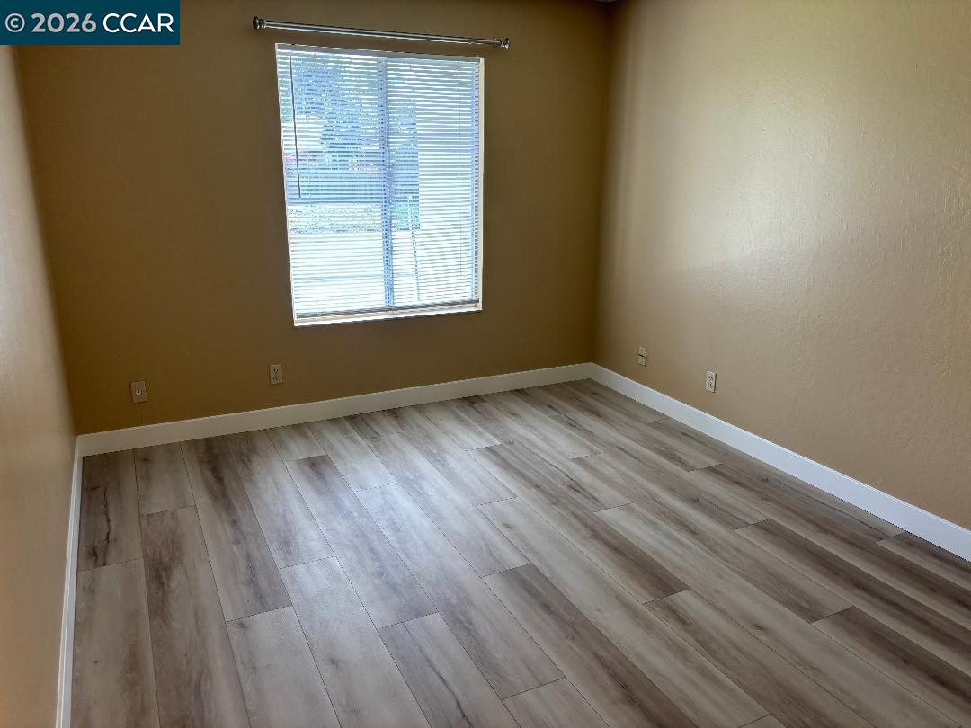 5460 Concord Blvd Unit: B7